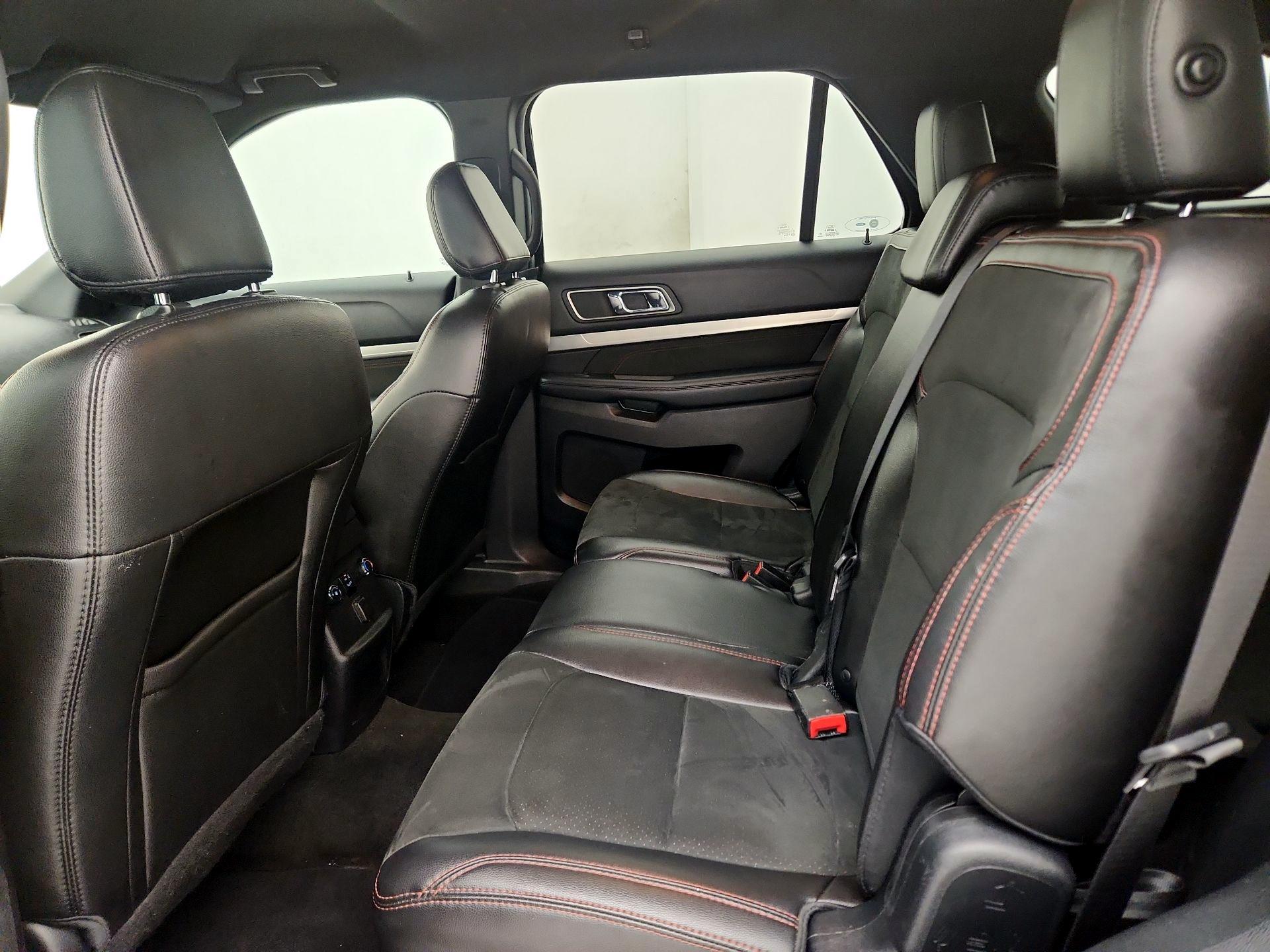 Thumbnail: 2018 Ford Explorer - 20