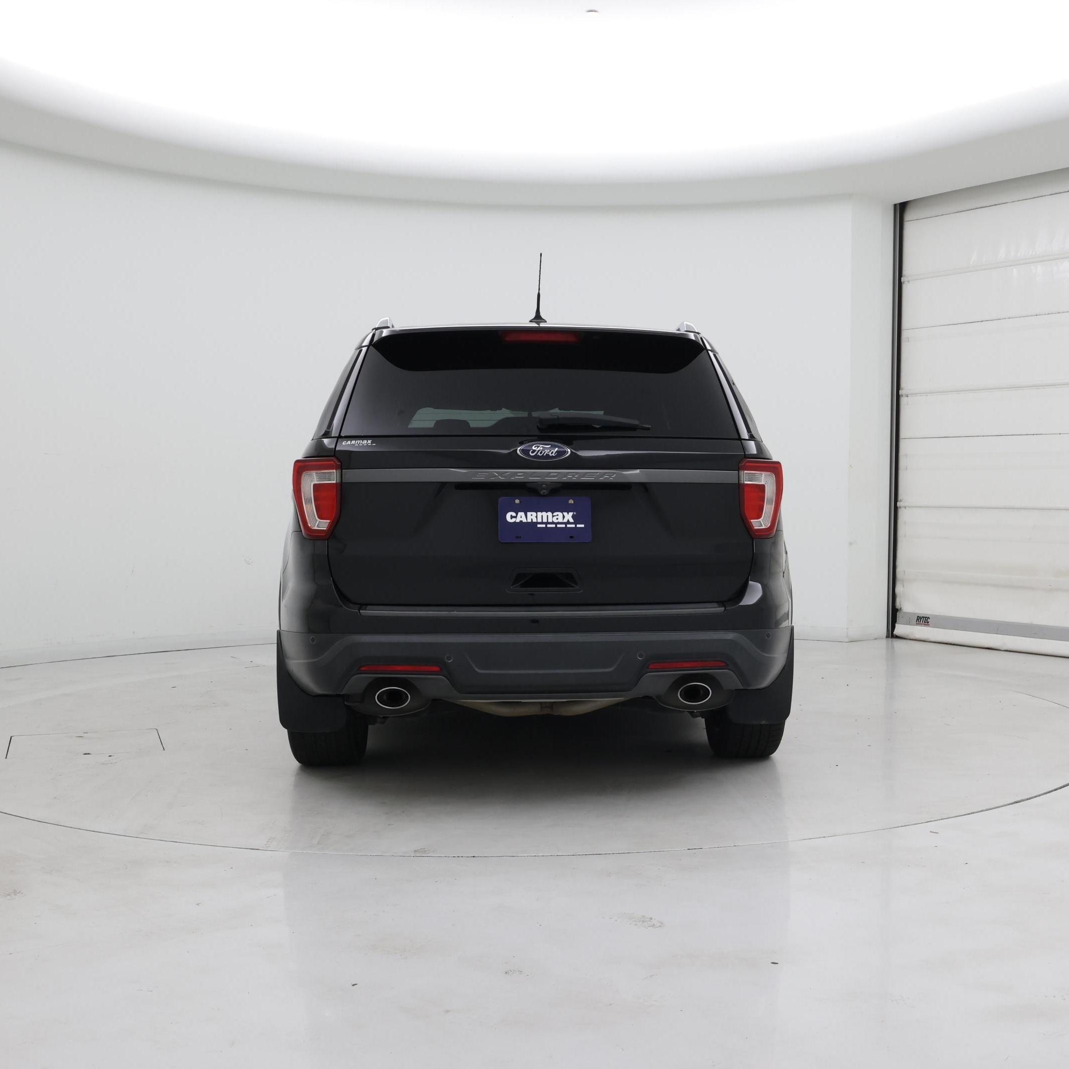 Thumbnail: 2018 Ford Explorer - 6