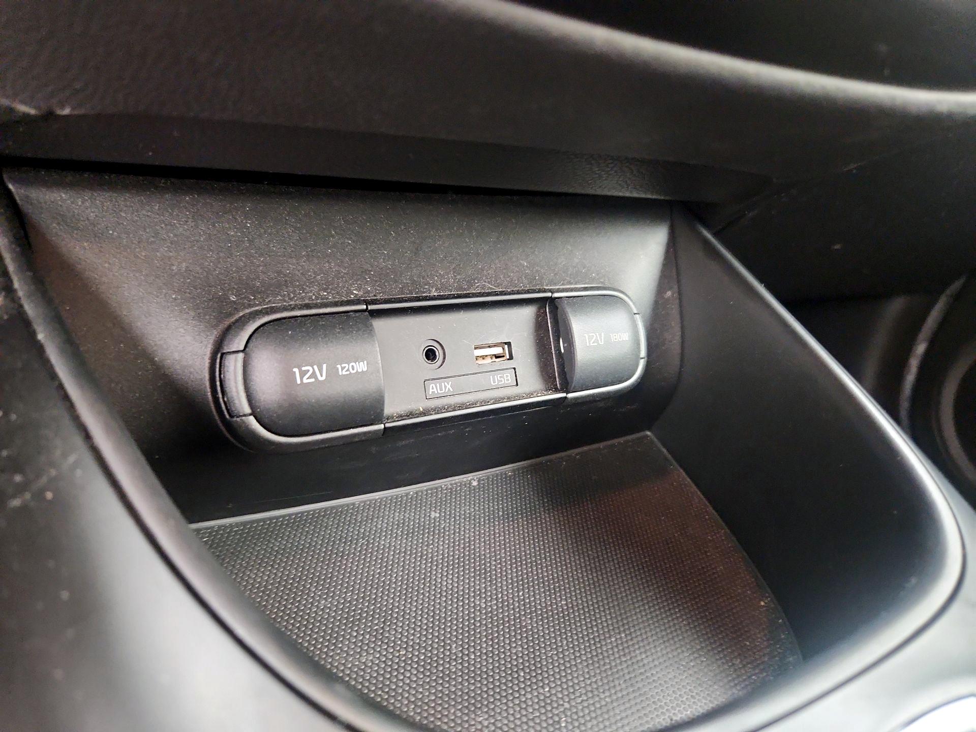 Thumbnail: 2018 Kia Soul - 17