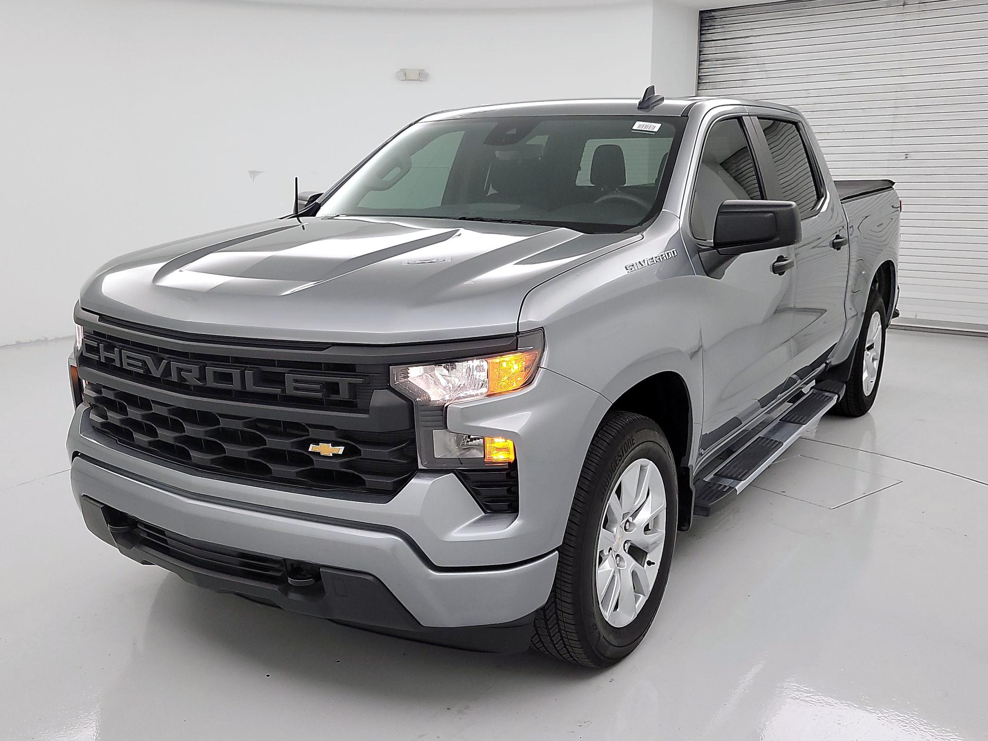 Thumbnail: 2023 Chevrolet Silverado 1500 - 3