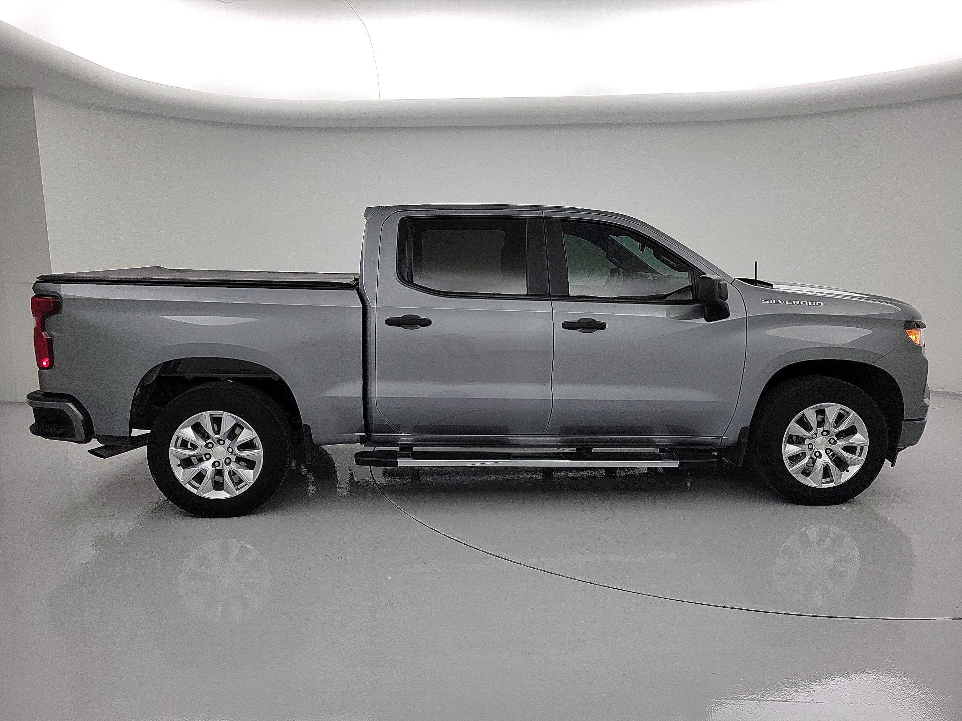 Thumbnail: 2023 Chevrolet Silverado 1500 - 4