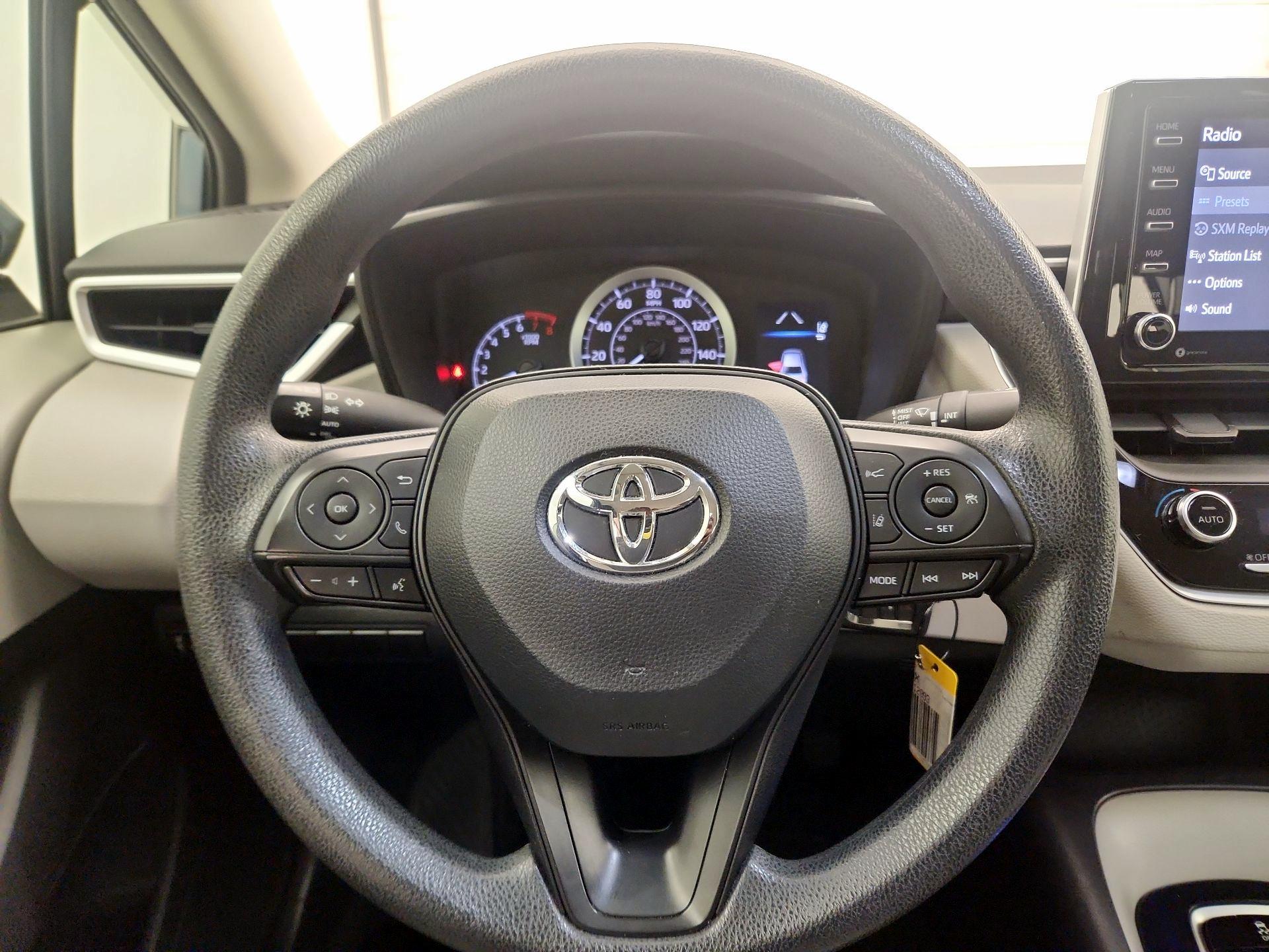 Thumbnail: 2021 Toyota Corolla - 10