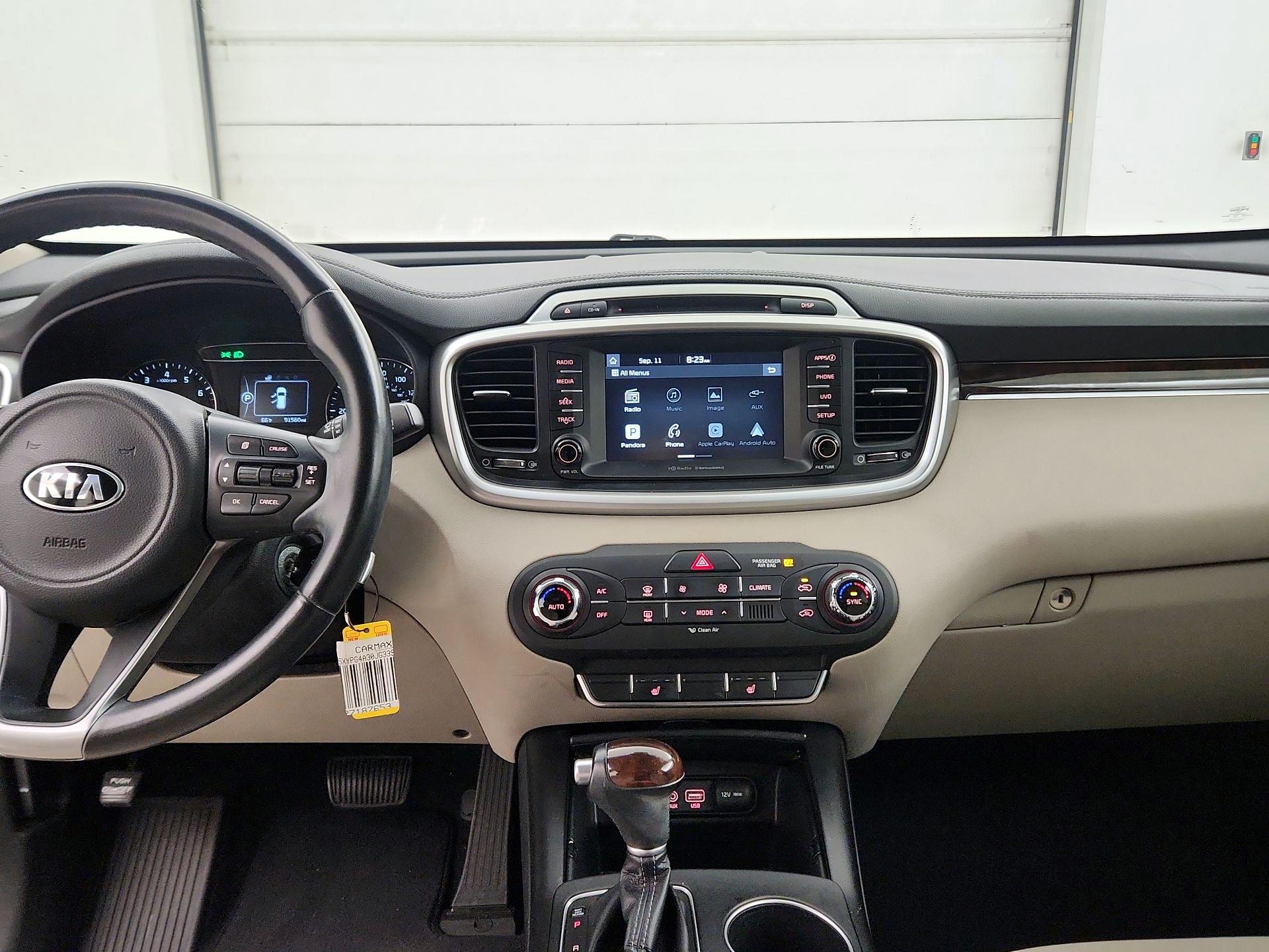 Thumbnail: 2018 Kia Sorento - 9