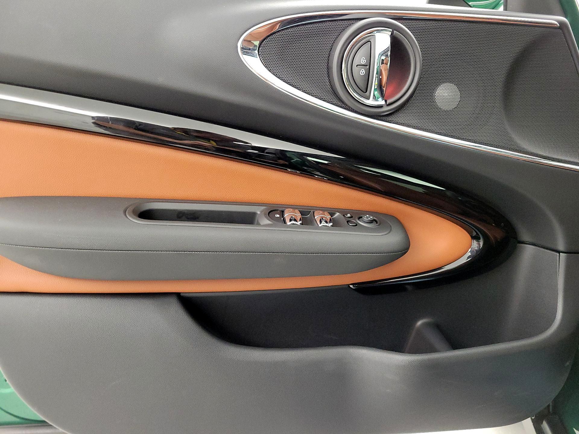 Thumbnail: 2024 MINI Cooper Clubman - 12