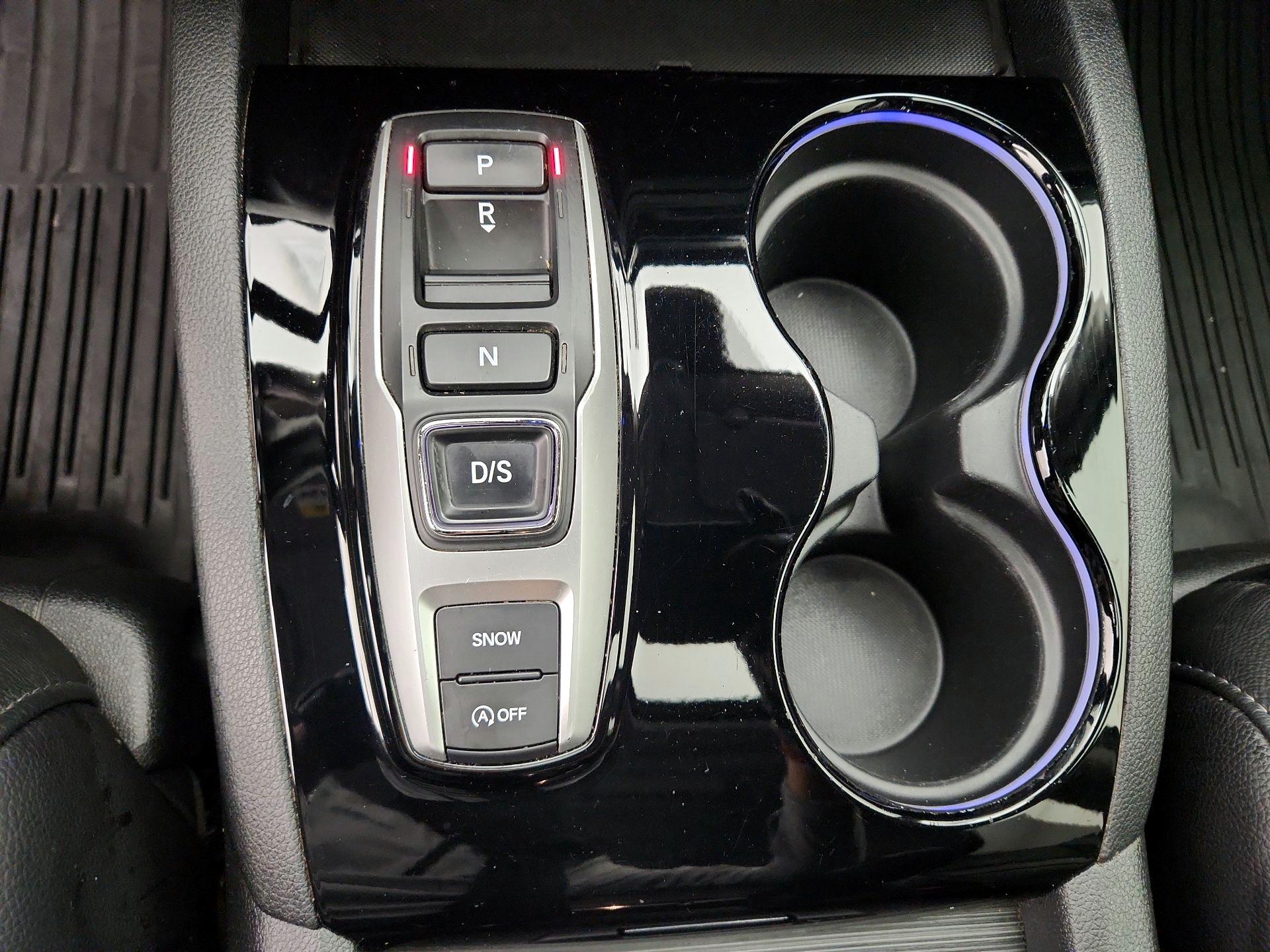 Thumbnail: 2020 Honda Pilot - 18