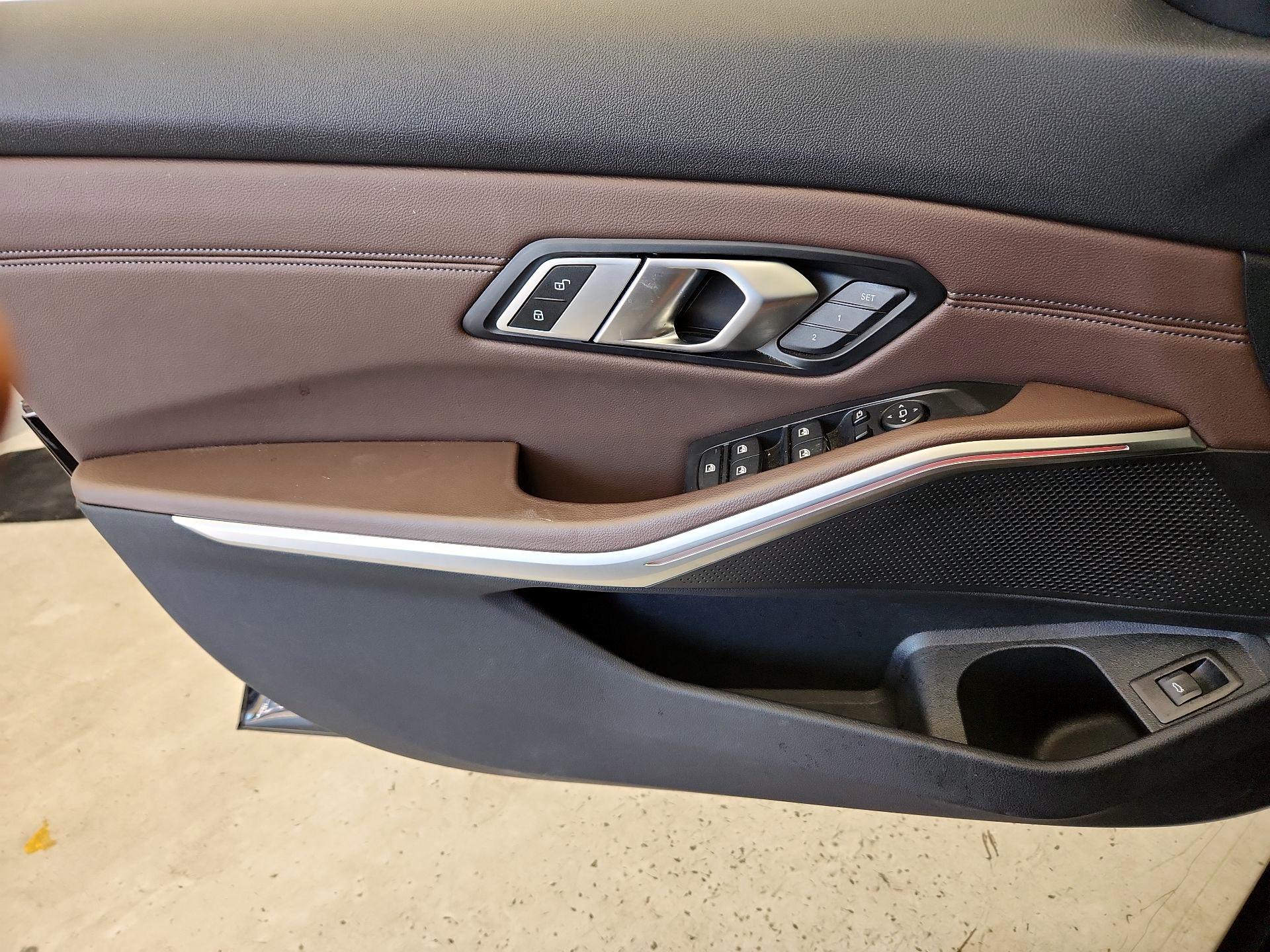 Thumbnail: 2019 BMW 3 Series - 12