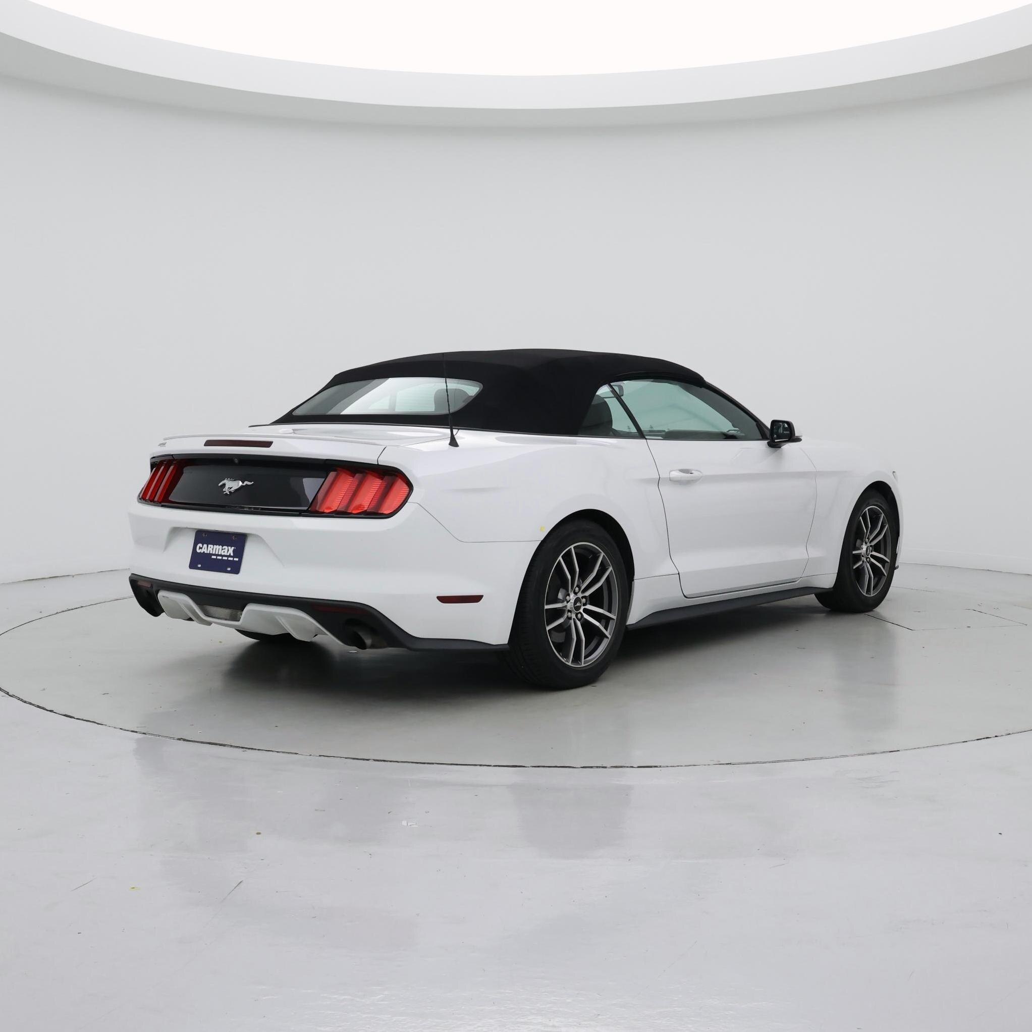 Thumbnail: 2017 Ford Mustang - 8