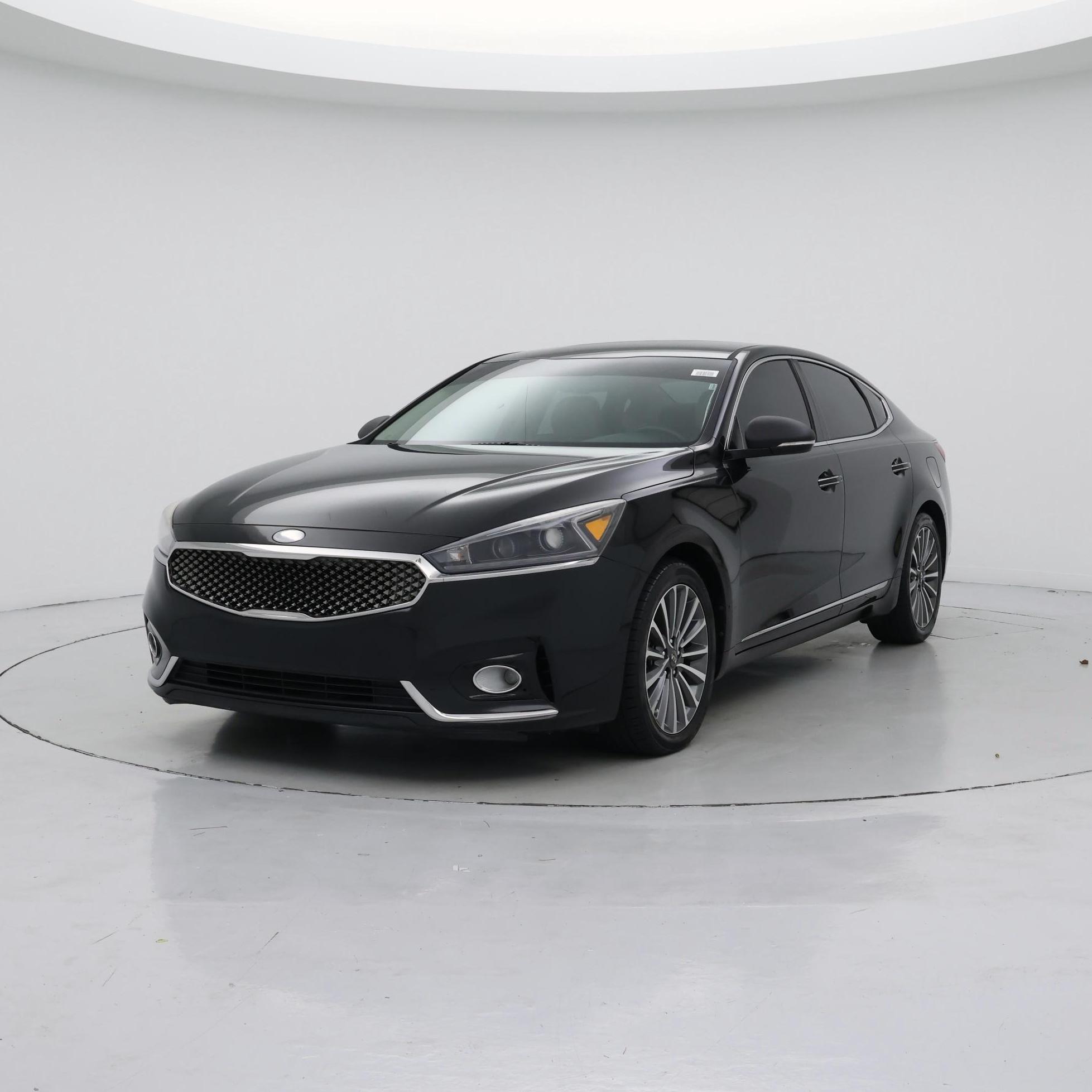 Thumbnail: 2017 Kia Cadenza - 4