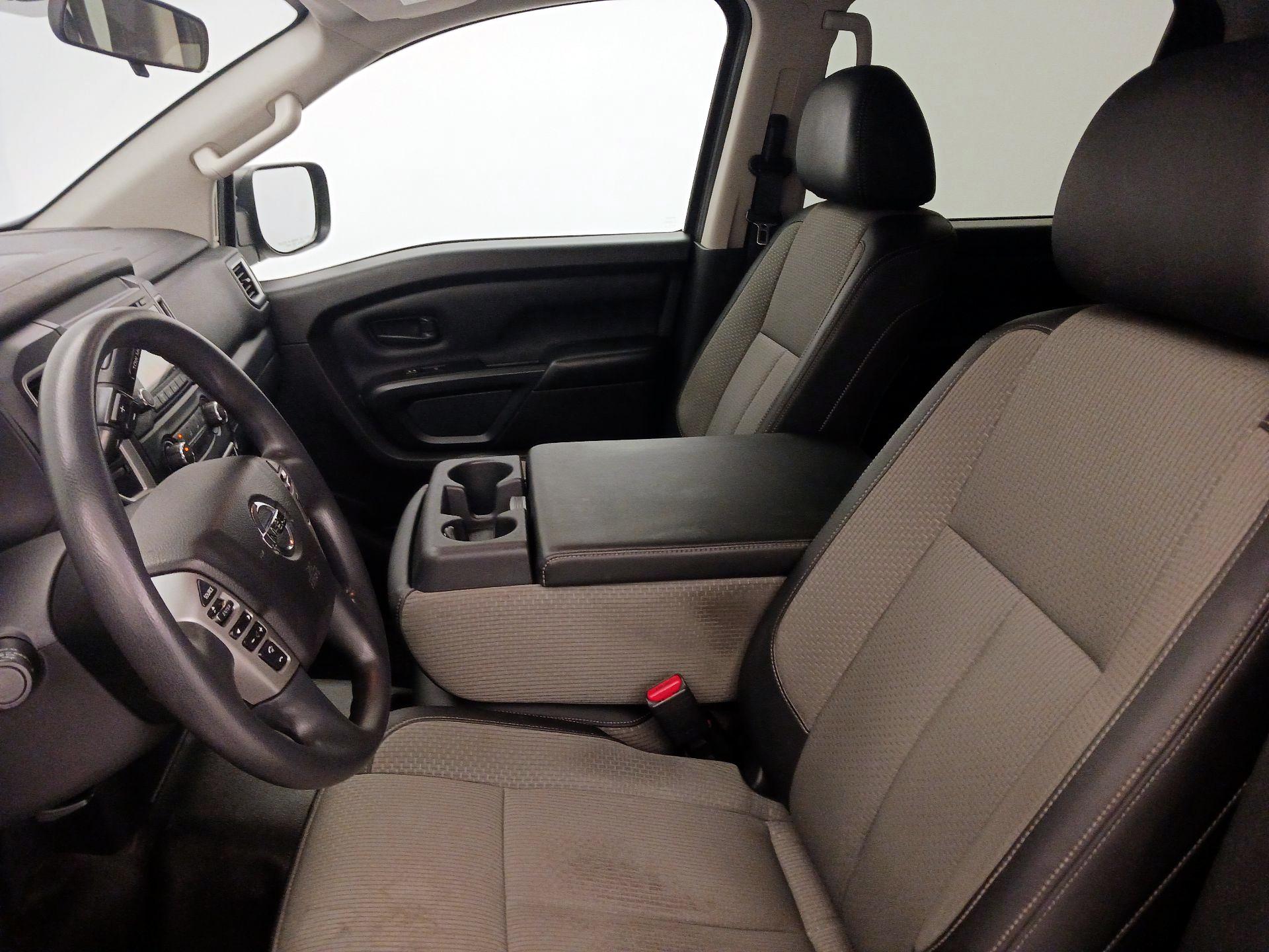 Thumbnail: 2018 Nissan Titan - 11