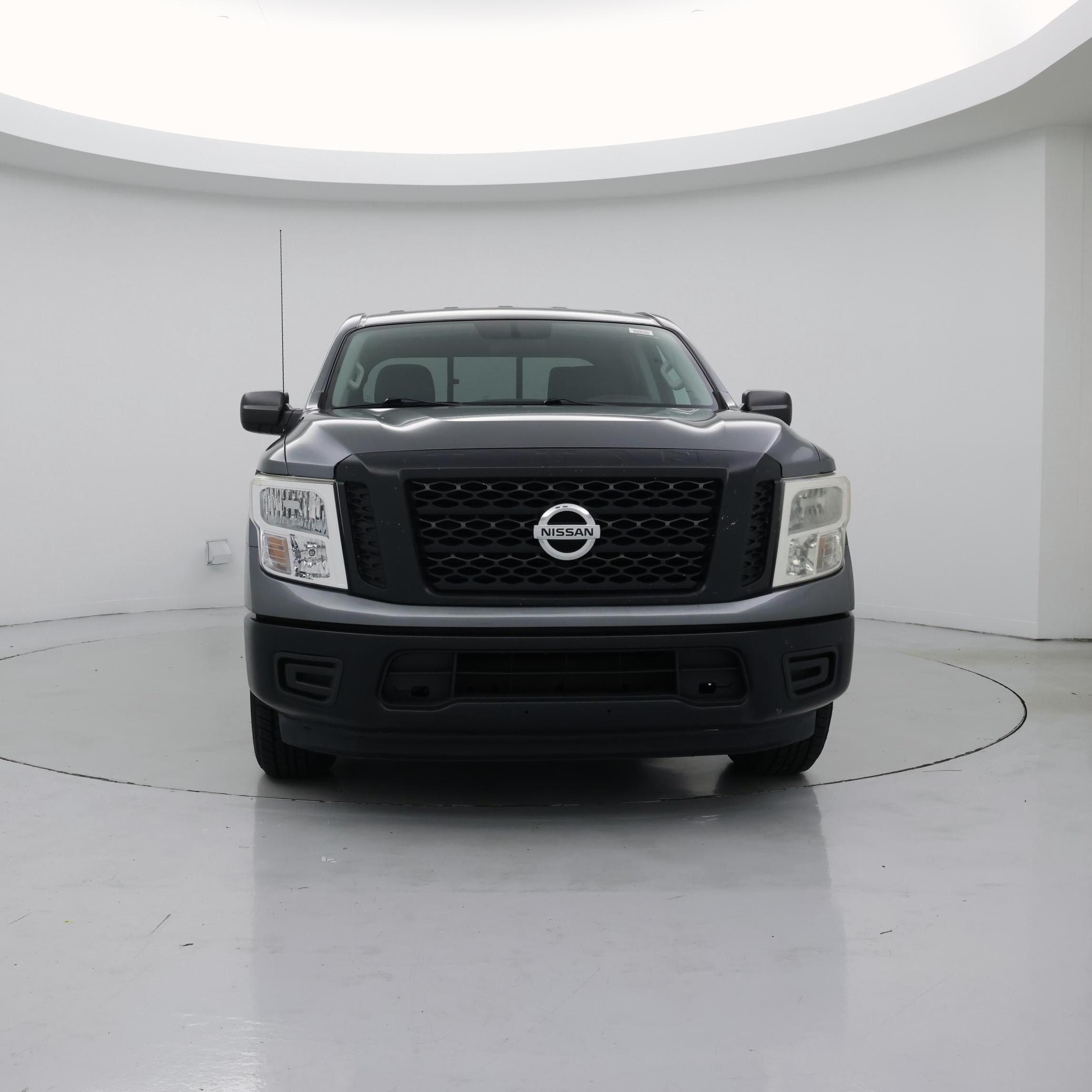Thumbnail: 2018 Nissan Titan - 5