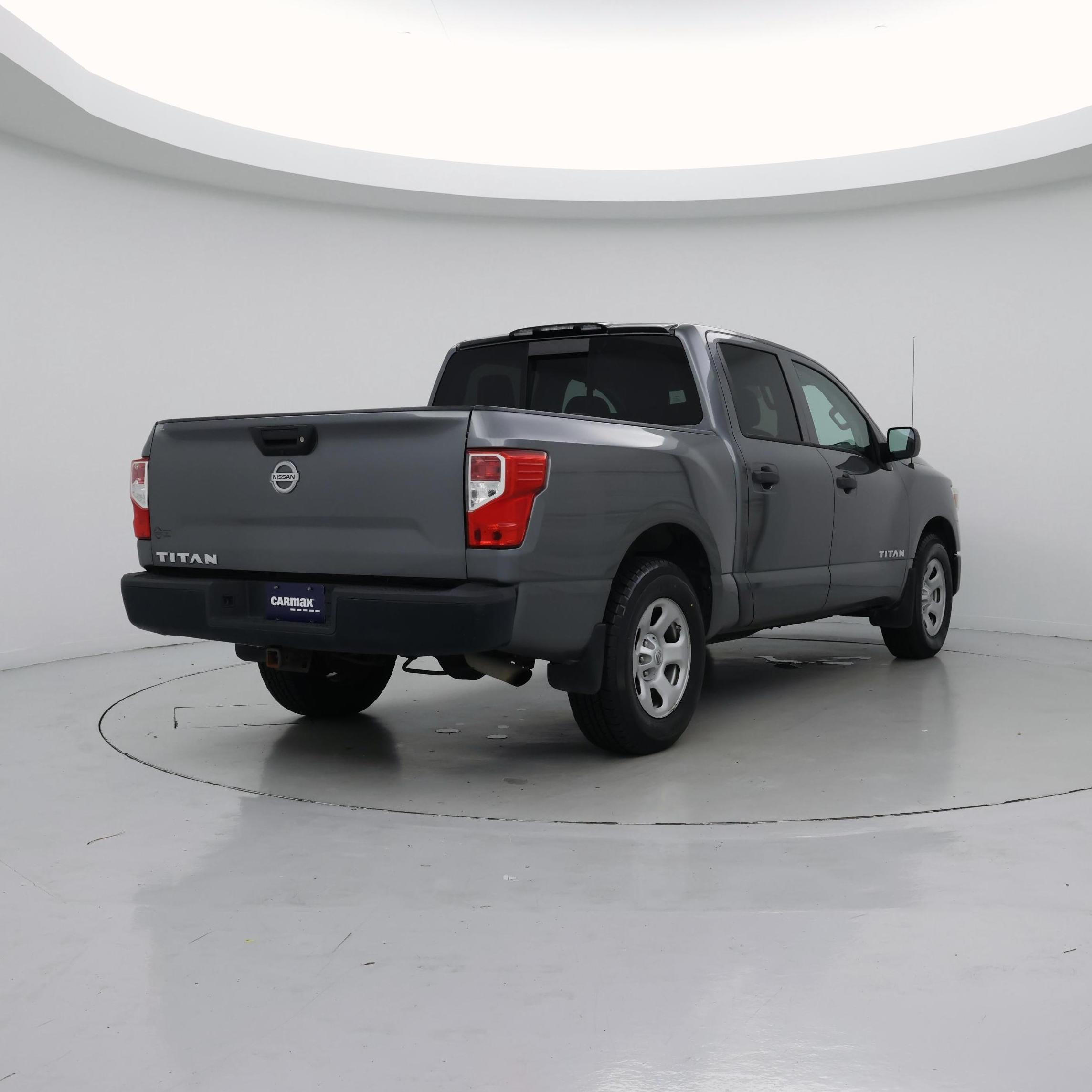 Thumbnail: 2018 Nissan Titan - 8