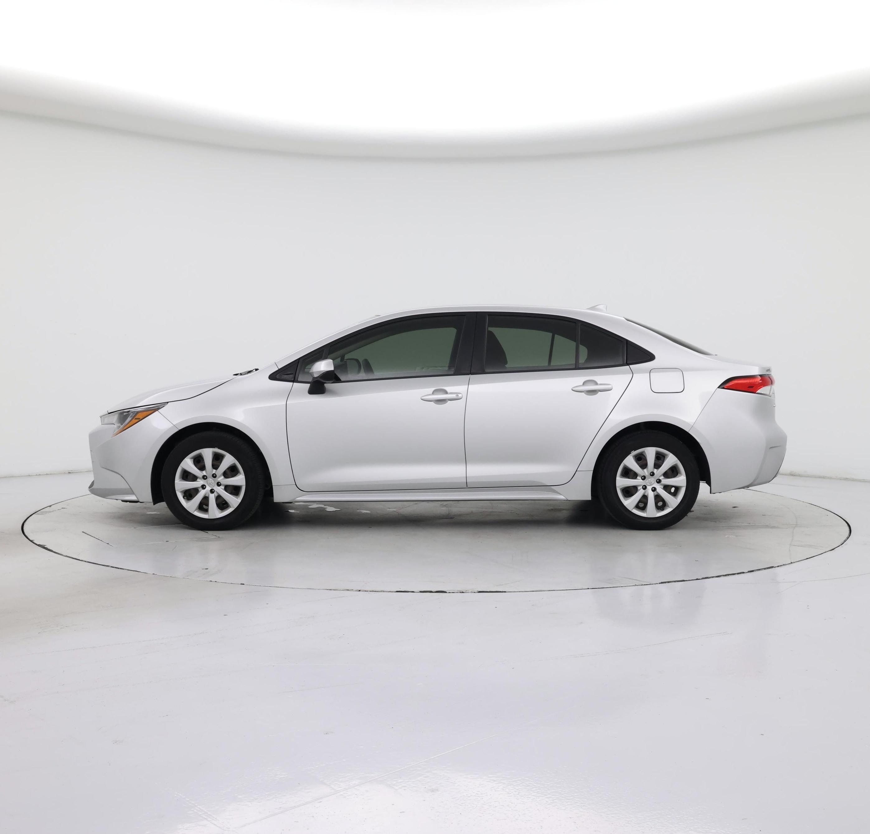 Thumbnail: 2022 Toyota Corolla - 3