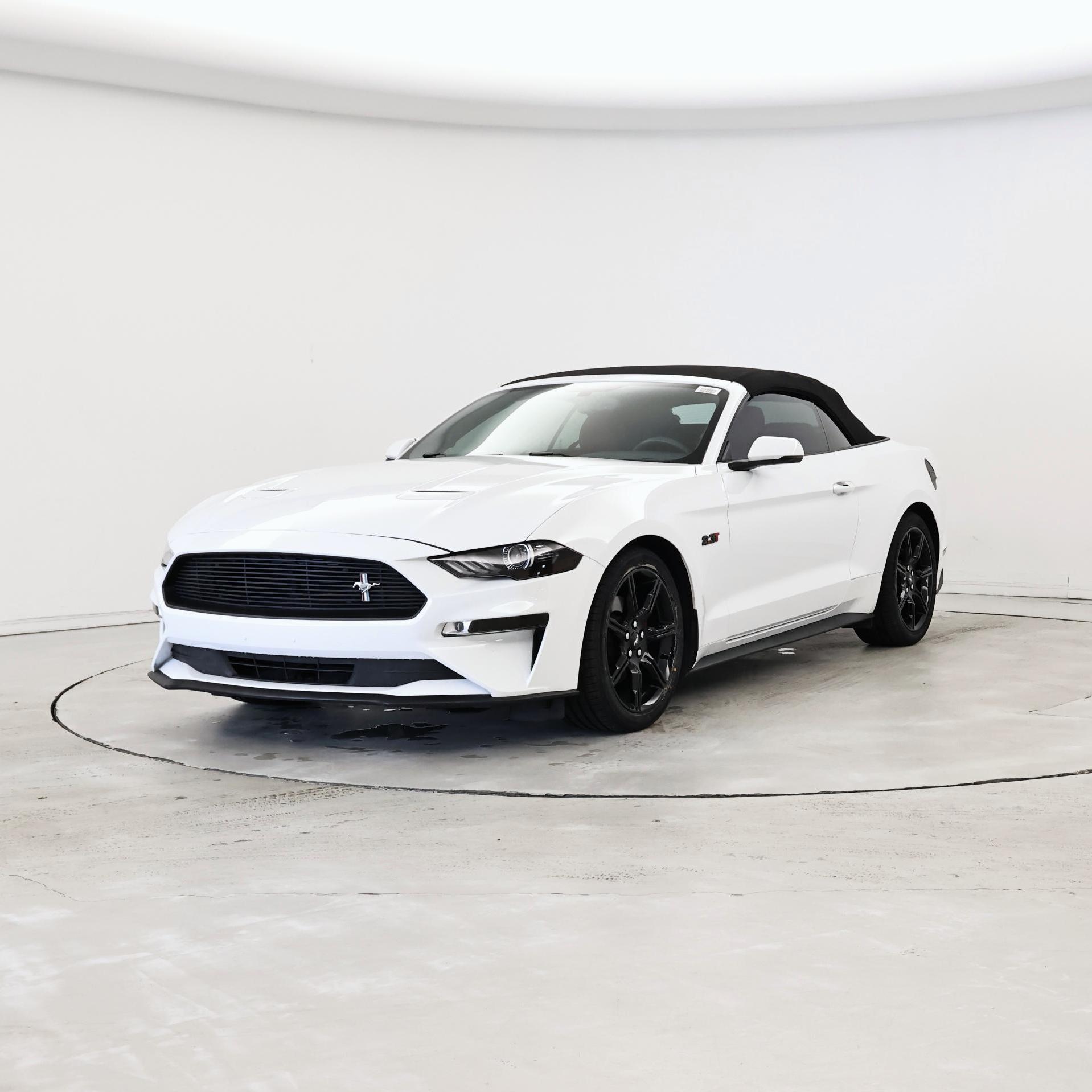 Thumbnail: 2018 Ford Mustang - 4
