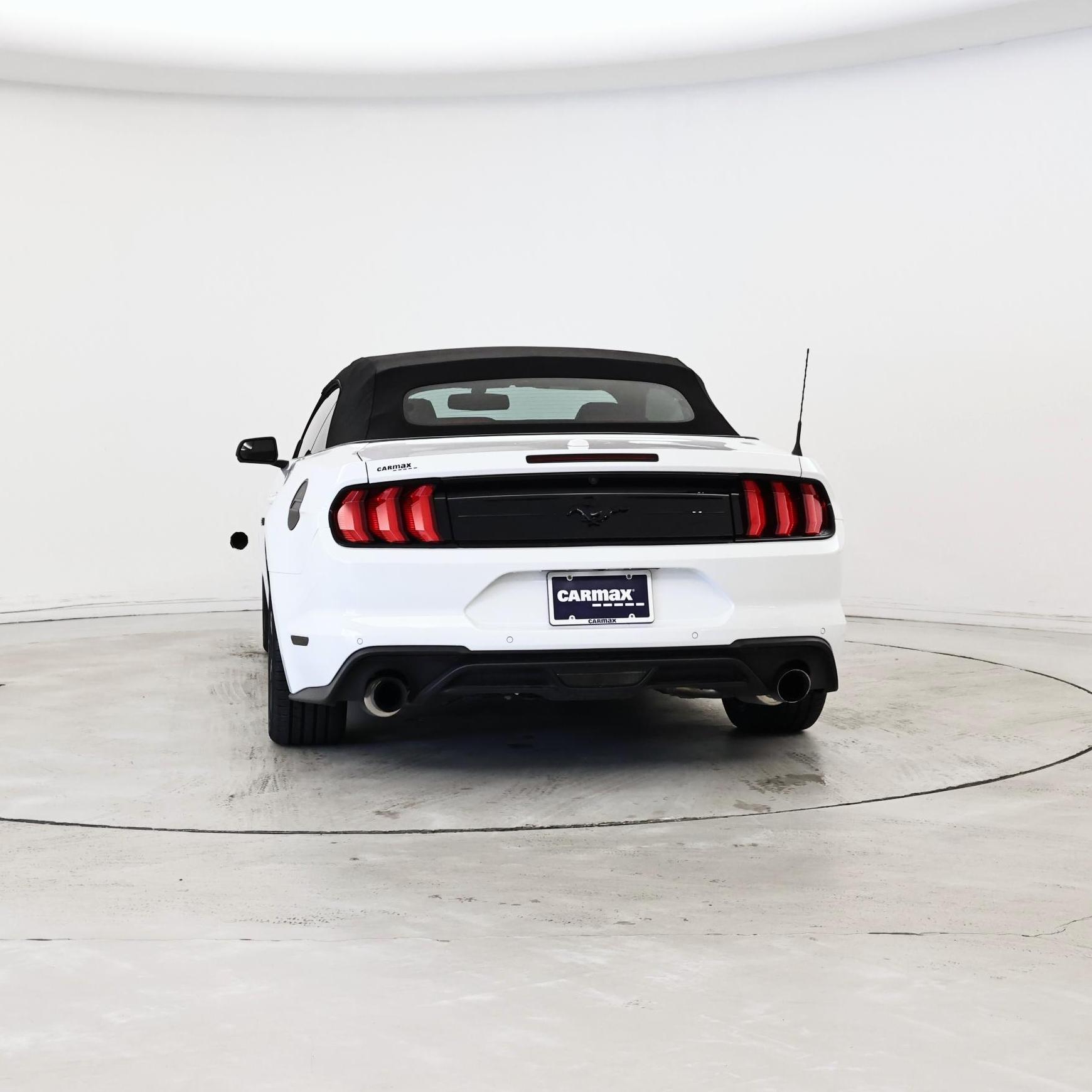 Thumbnail: 2018 Ford Mustang - 6