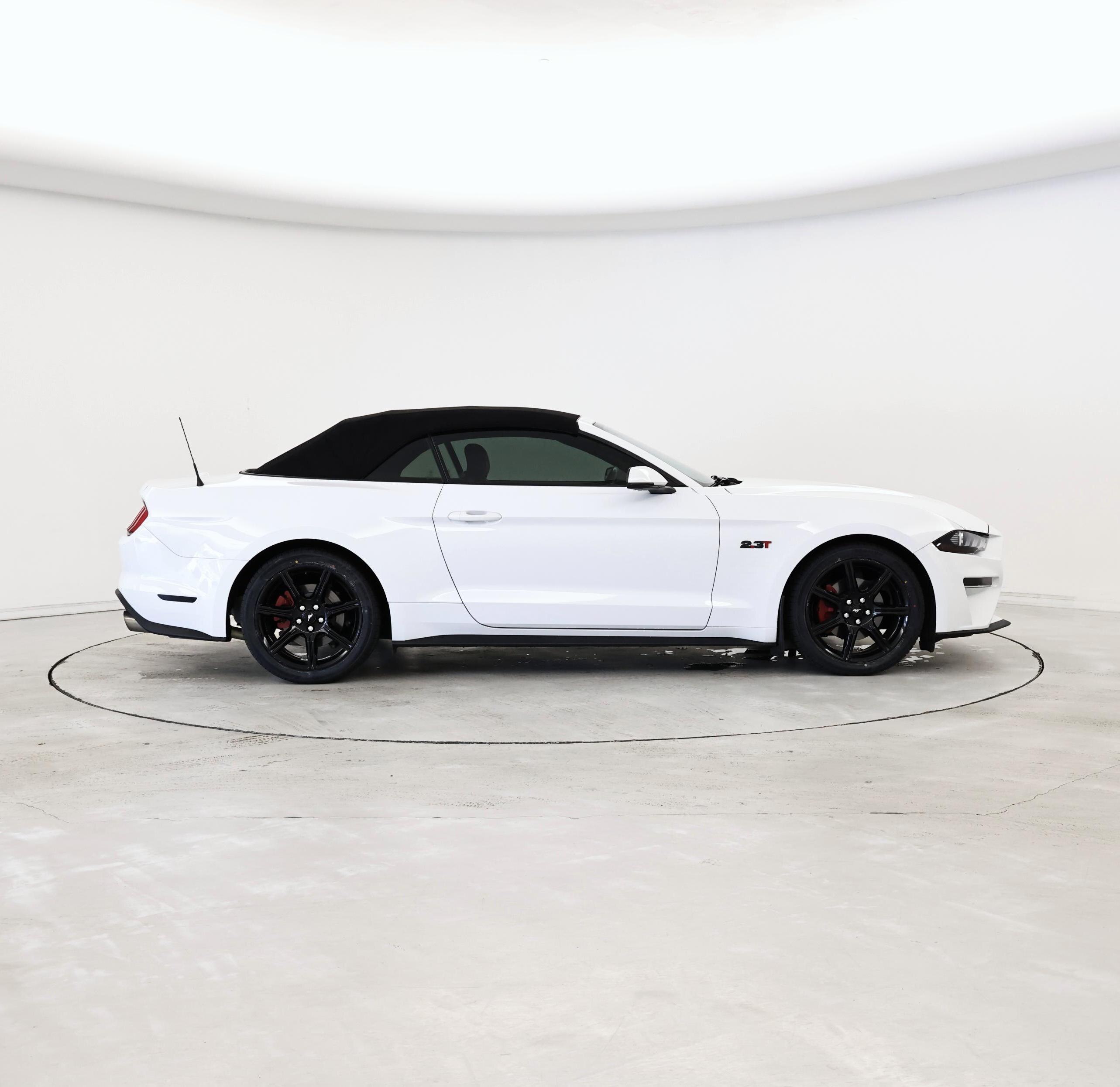 Thumbnail: 2018 Ford Mustang - 7