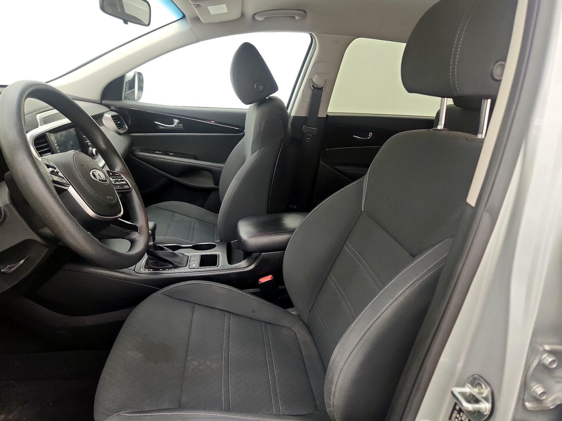 Thumbnail: 2020 Kia Sorento - 11