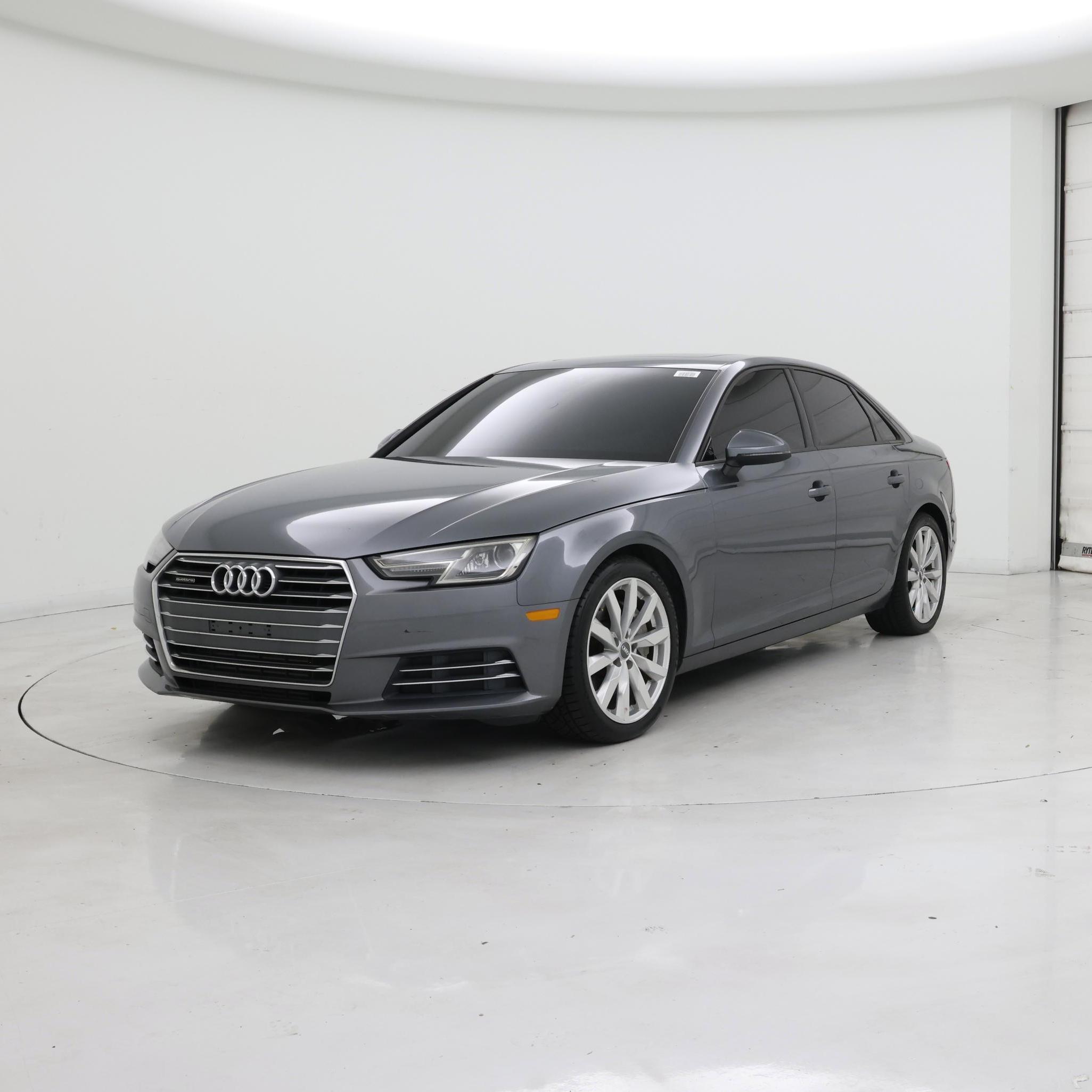 Thumbnail: 2017 Audi A4 - 4