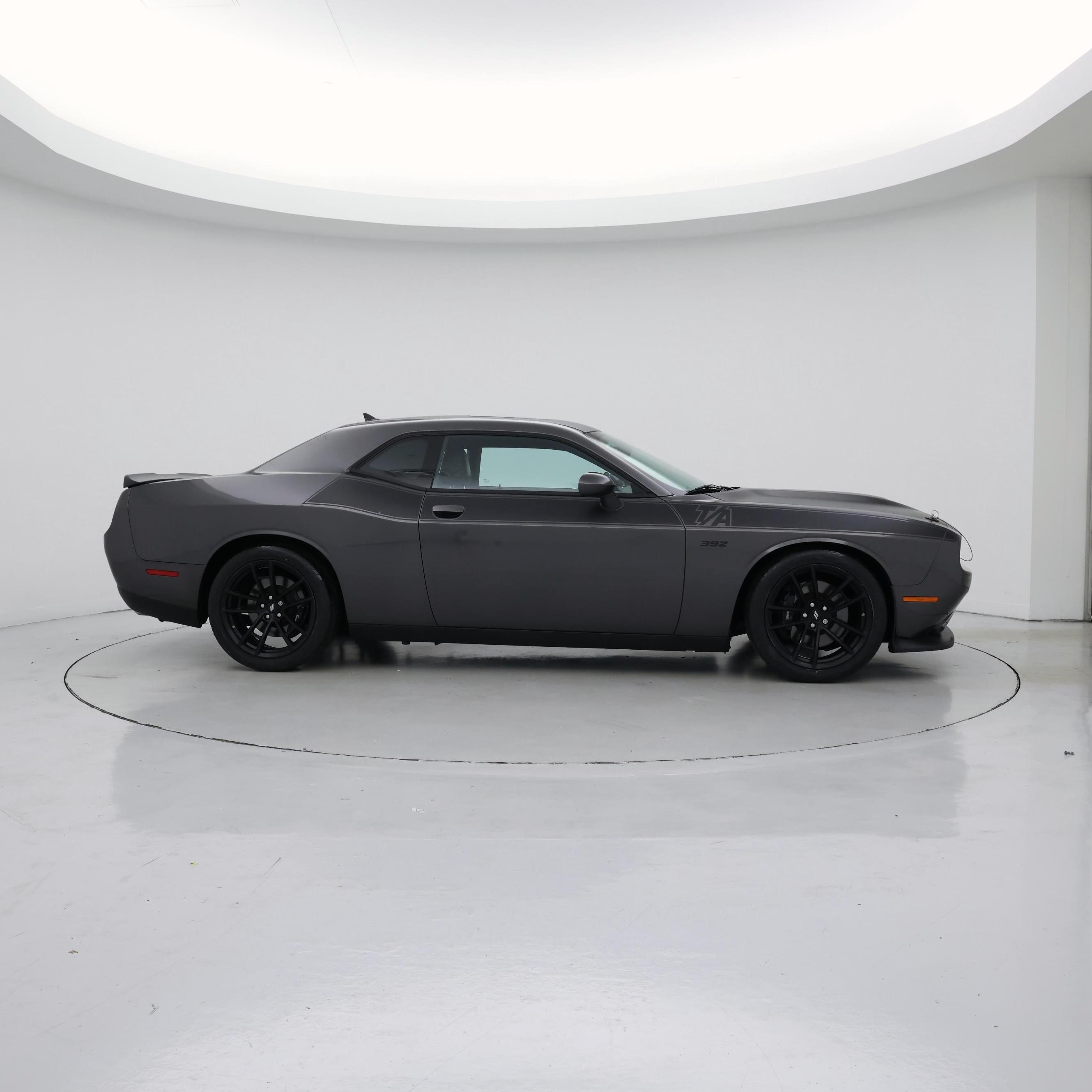 Thumbnail: 2022 Dodge Challenger - 7
