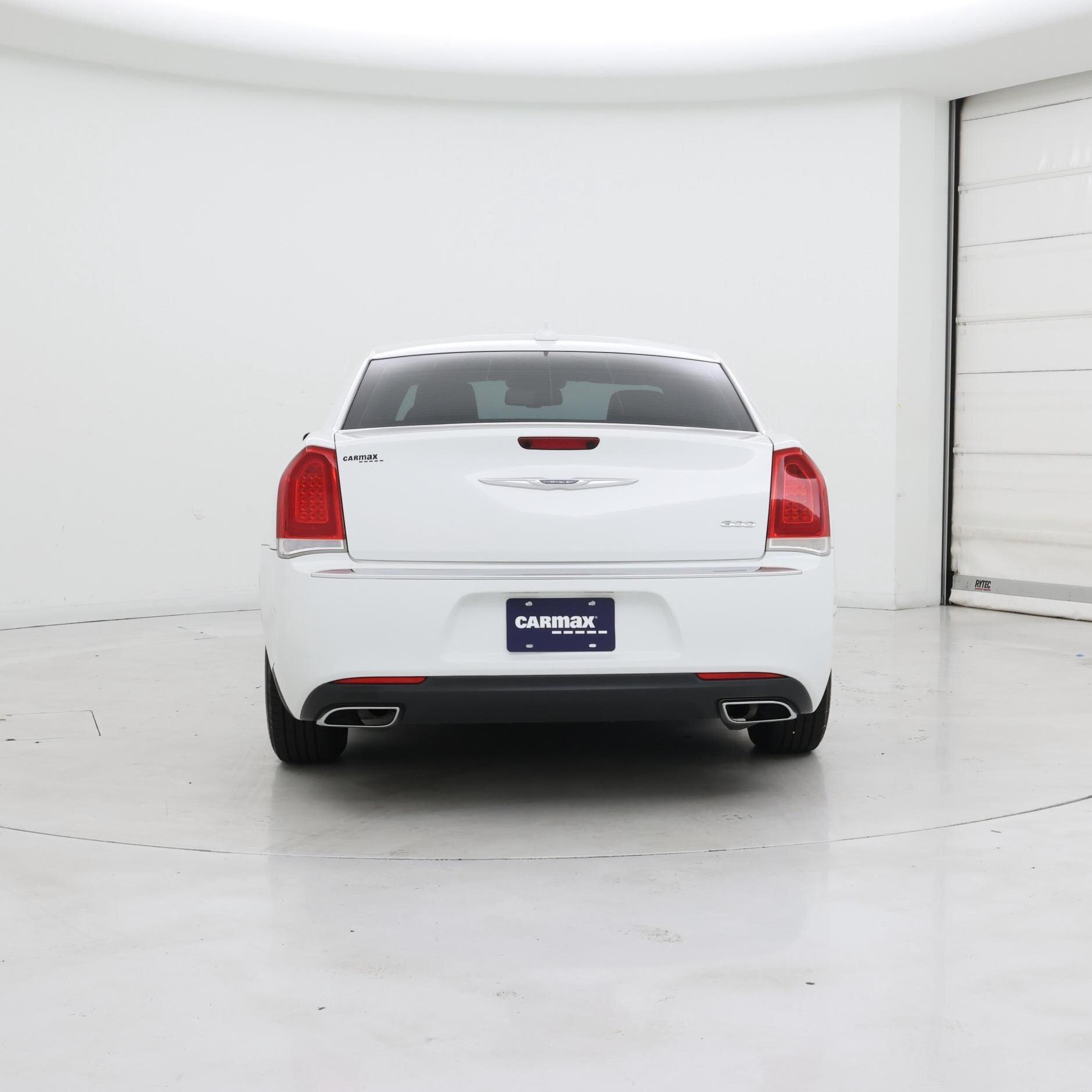 Thumbnail: 2016 Chrysler 300 - 6