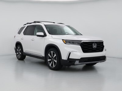 White 2023 Honda Pilot Elite