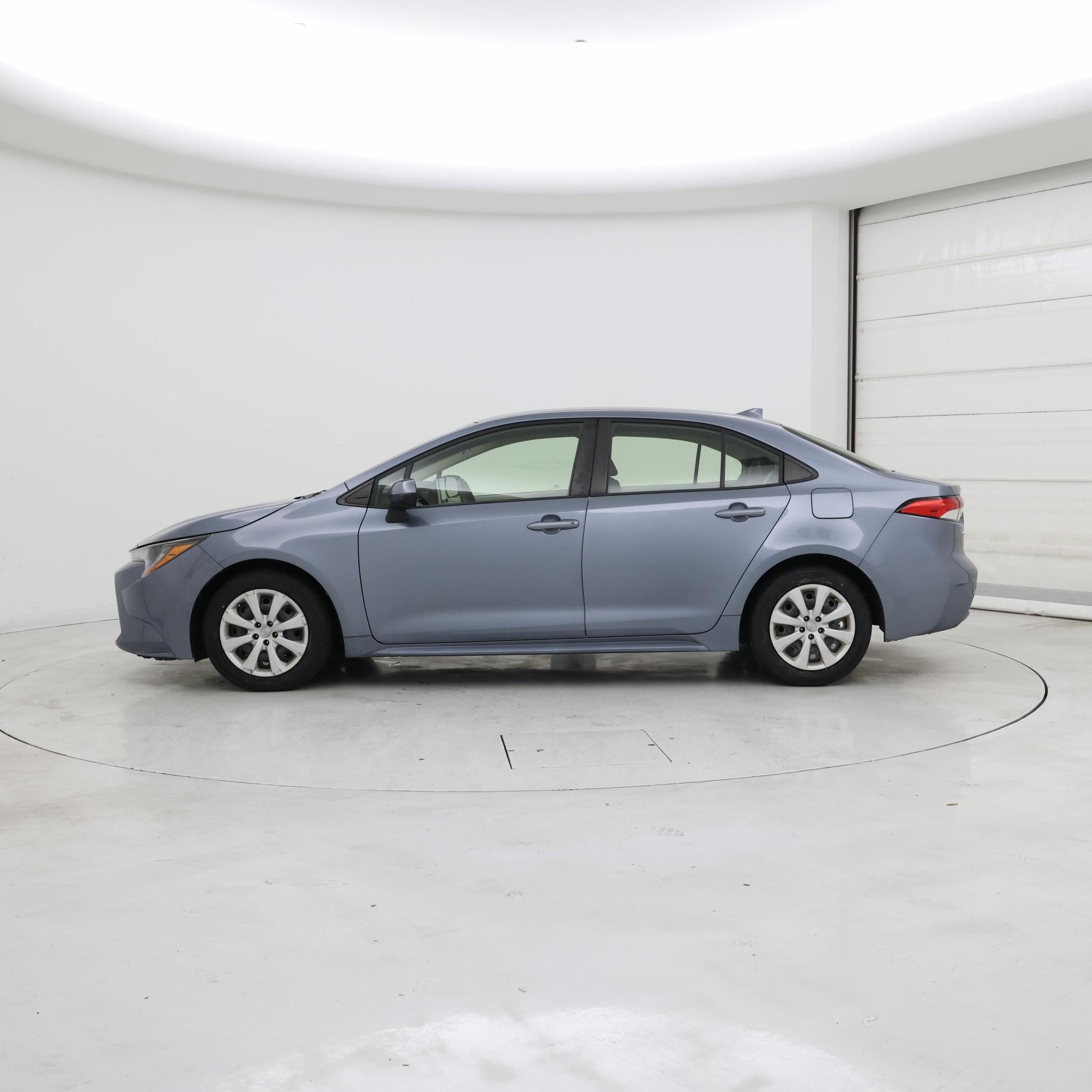 Thumbnail: 2020 Toyota Corolla - 3