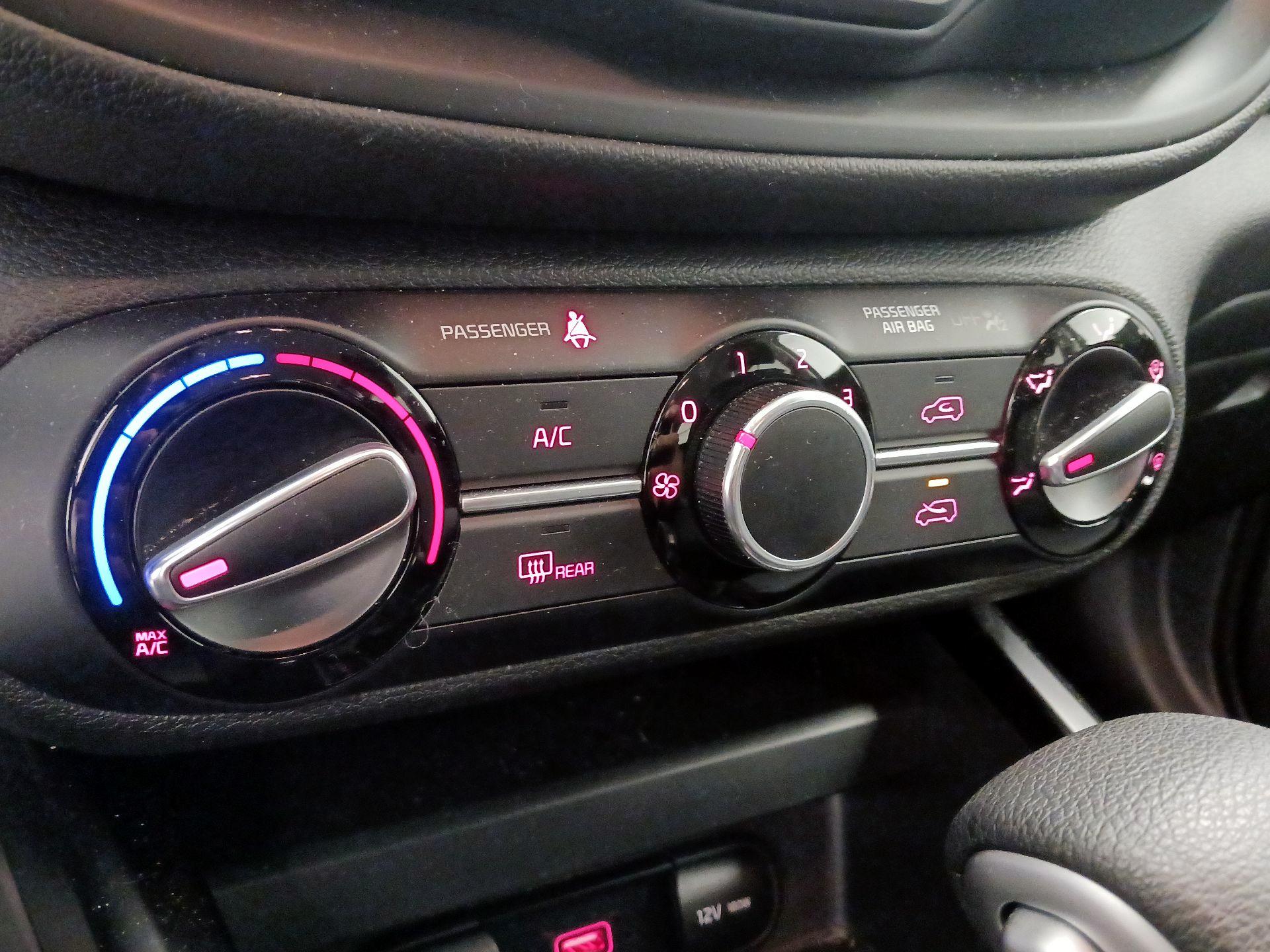 Thumbnail: 2022 Kia Soul - 16
