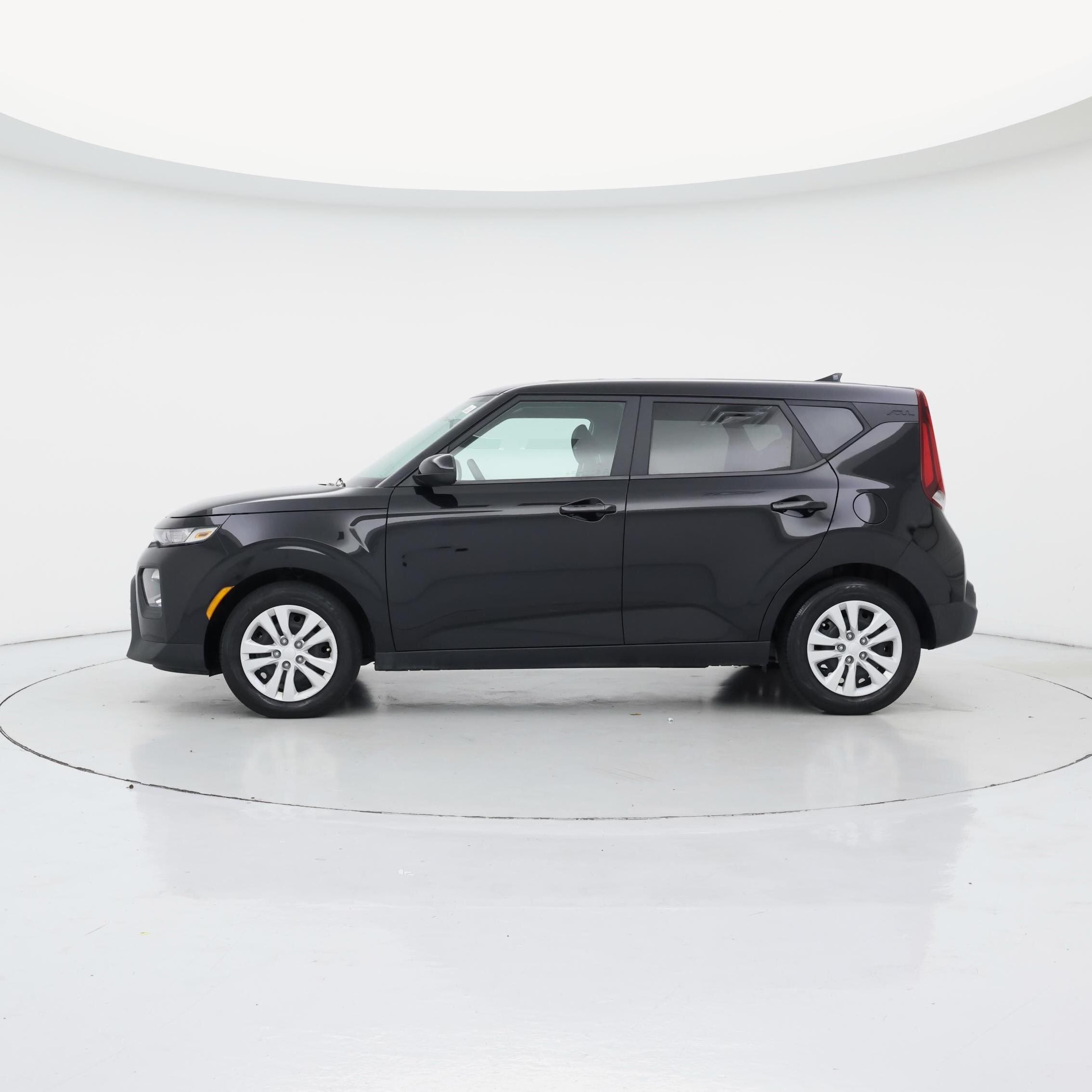 Thumbnail: 2022 Kia Soul - 3