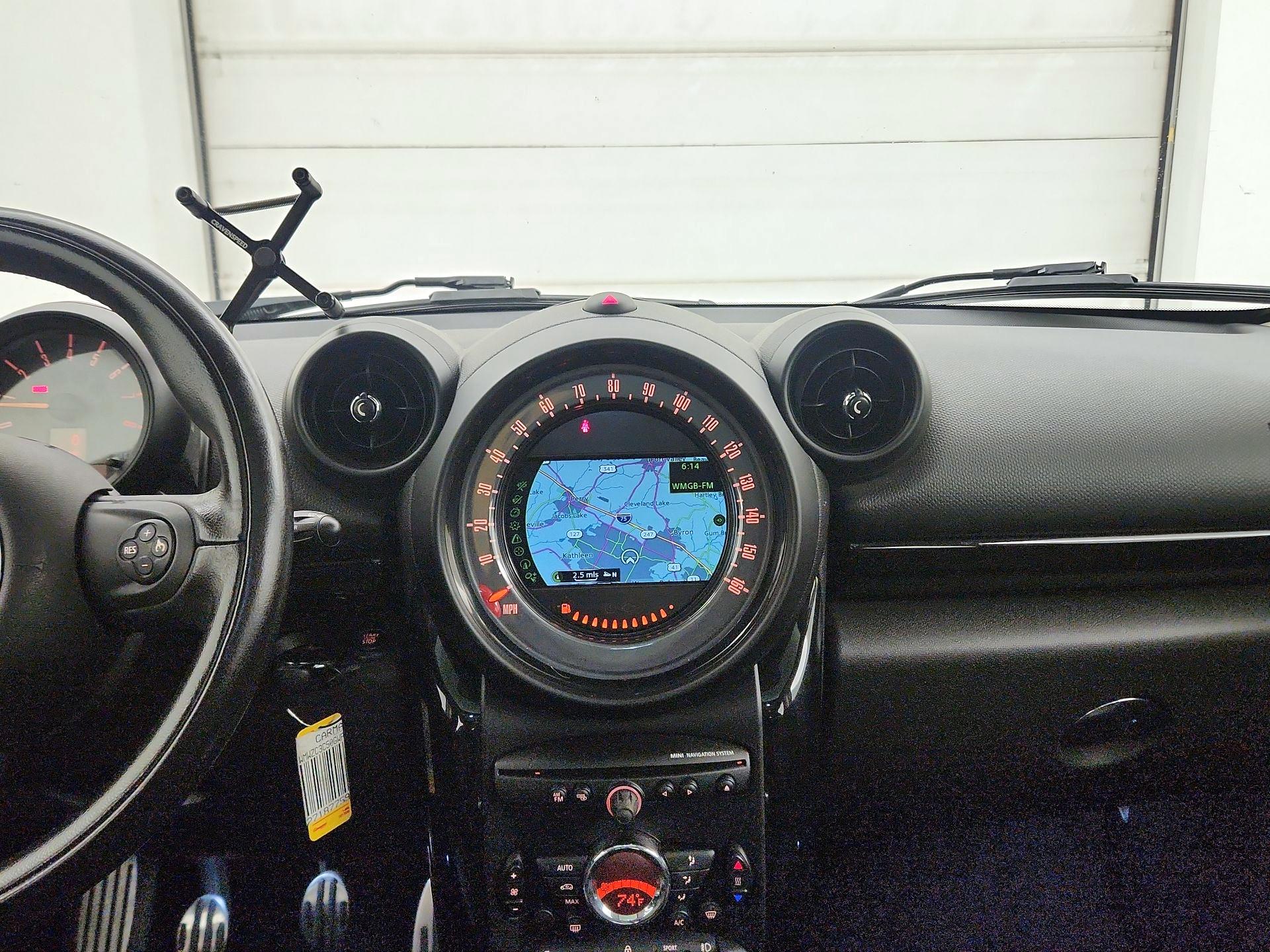 Thumbnail: 2016 MINI Cooper Countryman - 9