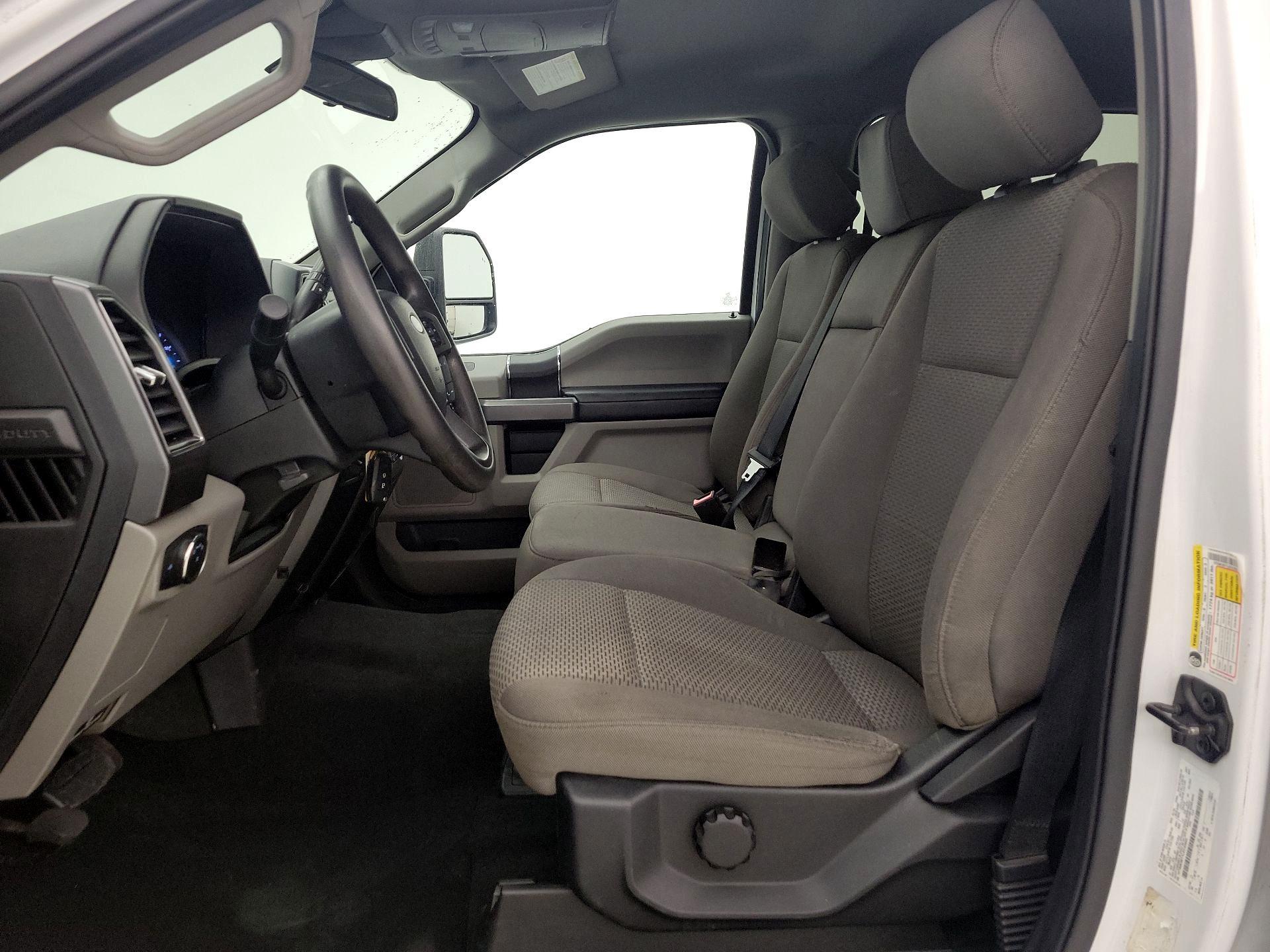 Thumbnail: 2020 Ford F-350 - 11