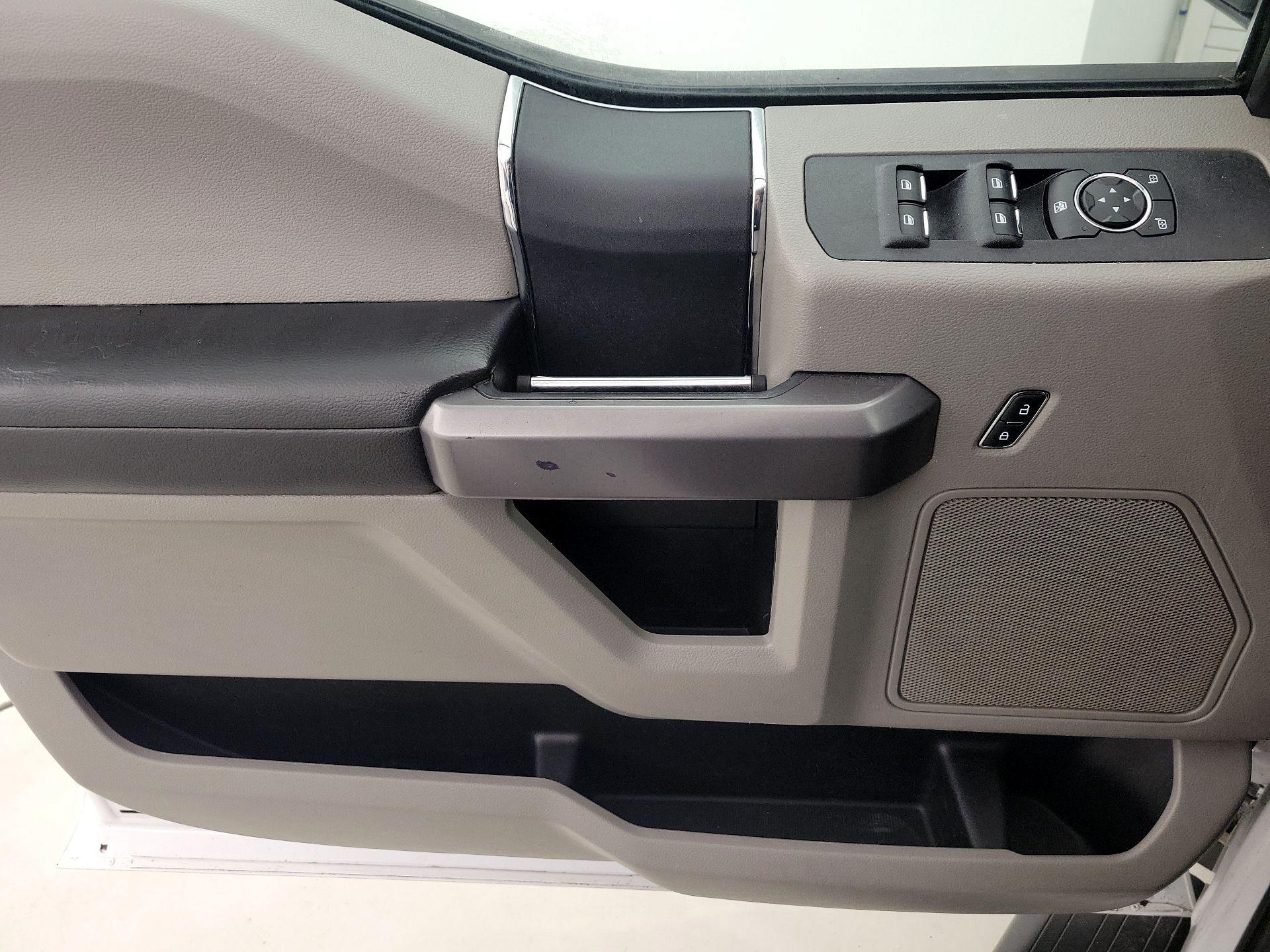 Thumbnail: 2020 Ford F-350 - 12