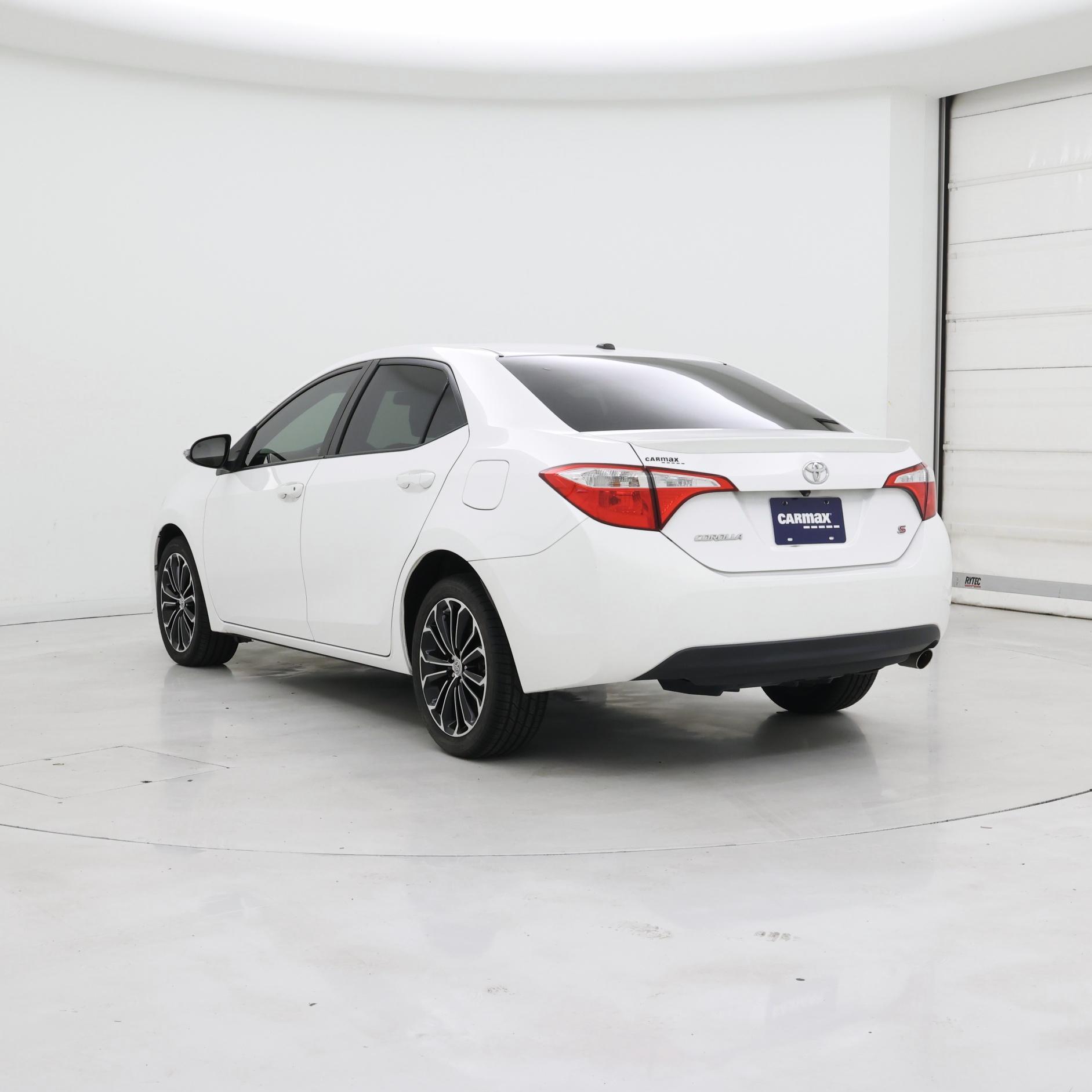 Thumbnail: 2016 Toyota Corolla - 2