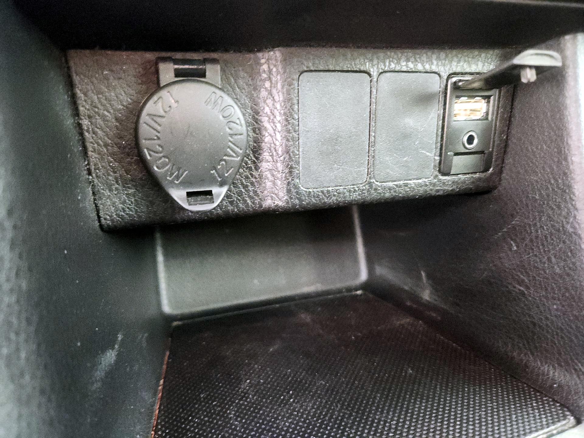 Thumbnail: 2016 Toyota Corolla - 19