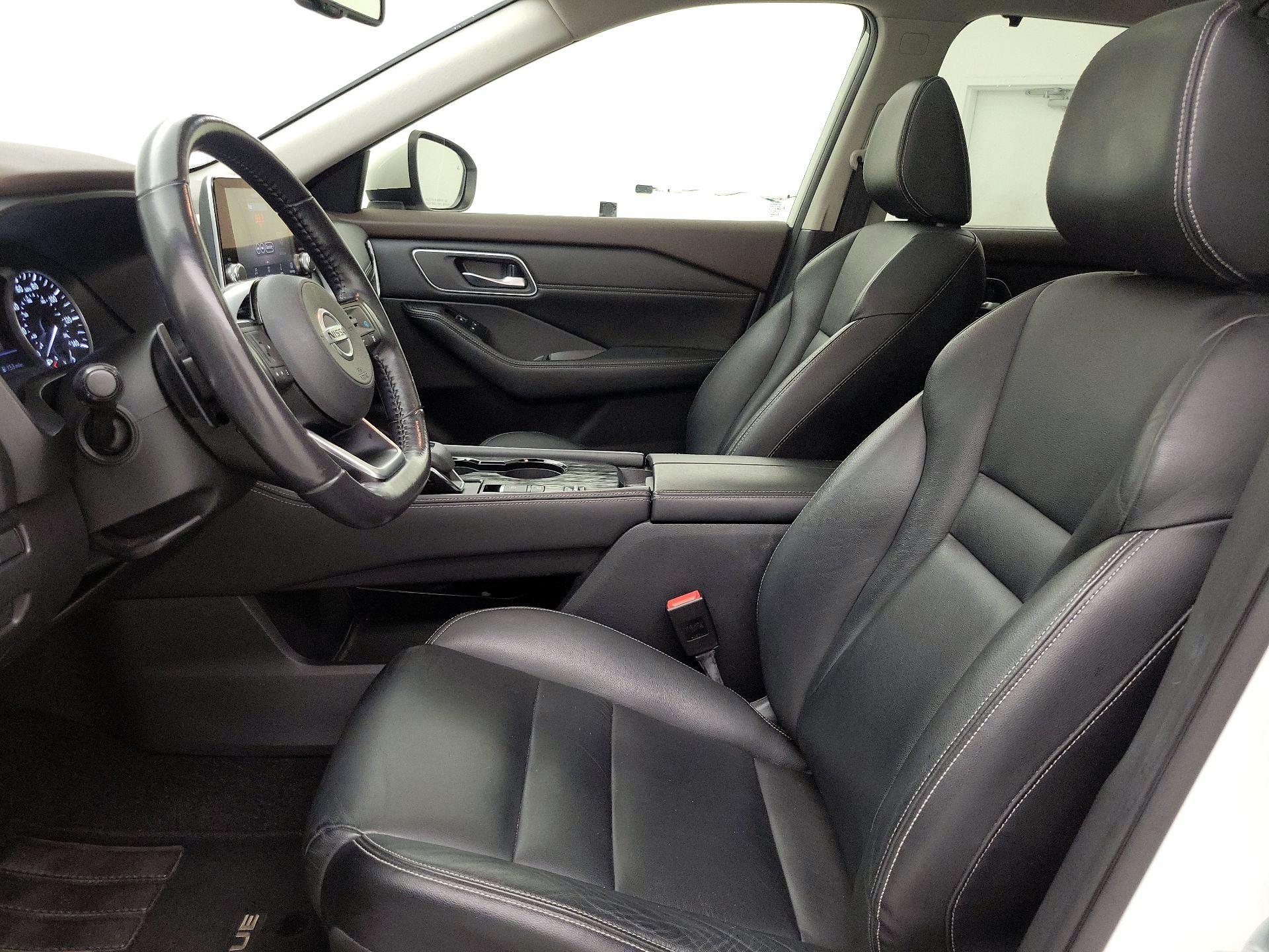 Thumbnail: 2021 Nissan Rogue - 11