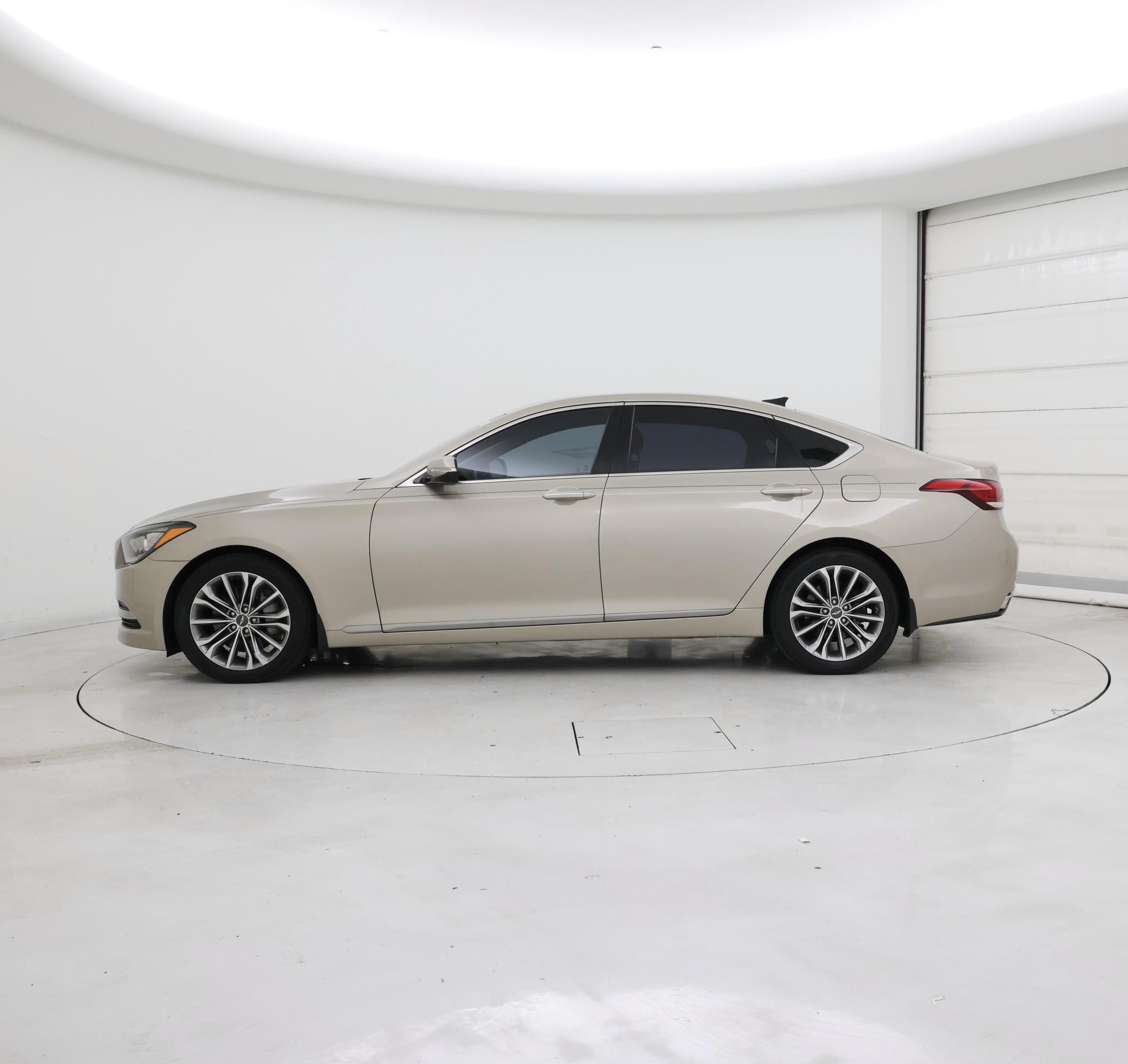 Thumbnail: 2015 Hyundai Genesis - 3