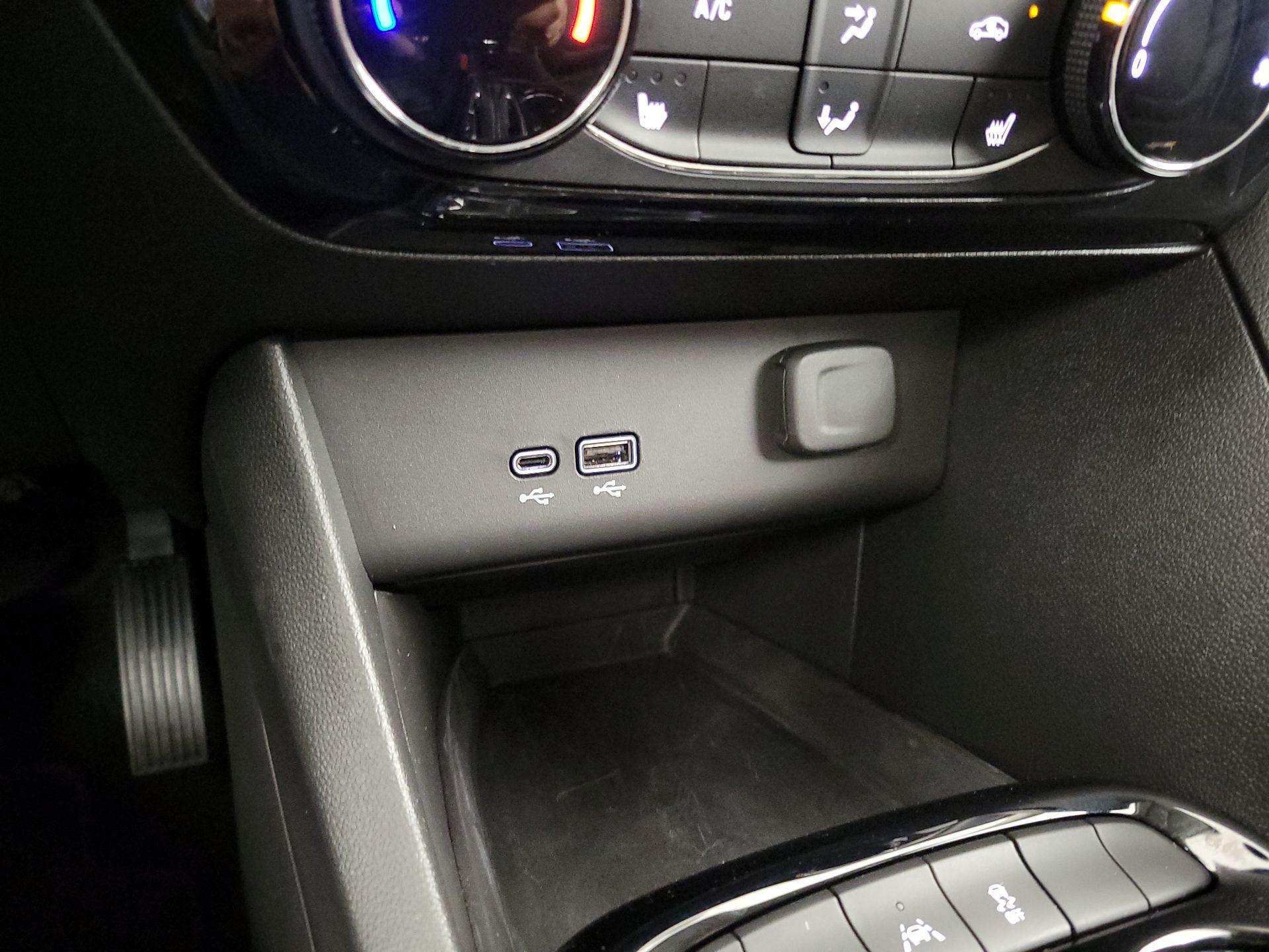 Thumbnail: 2024 Buick Encore GX - 16