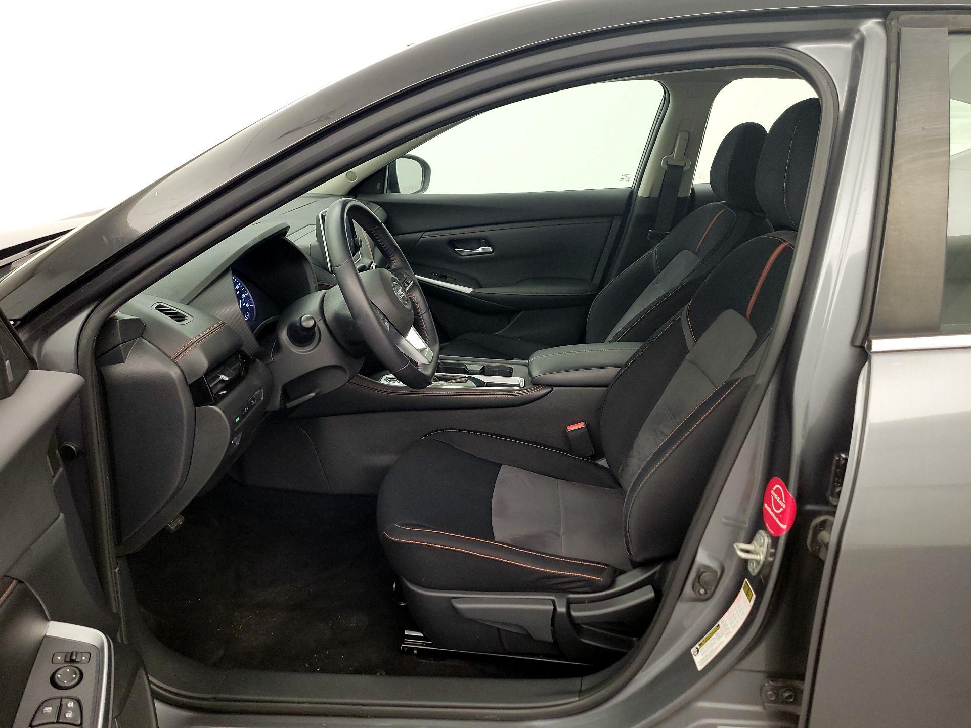 Thumbnail: 2020 Nissan Sentra - 11