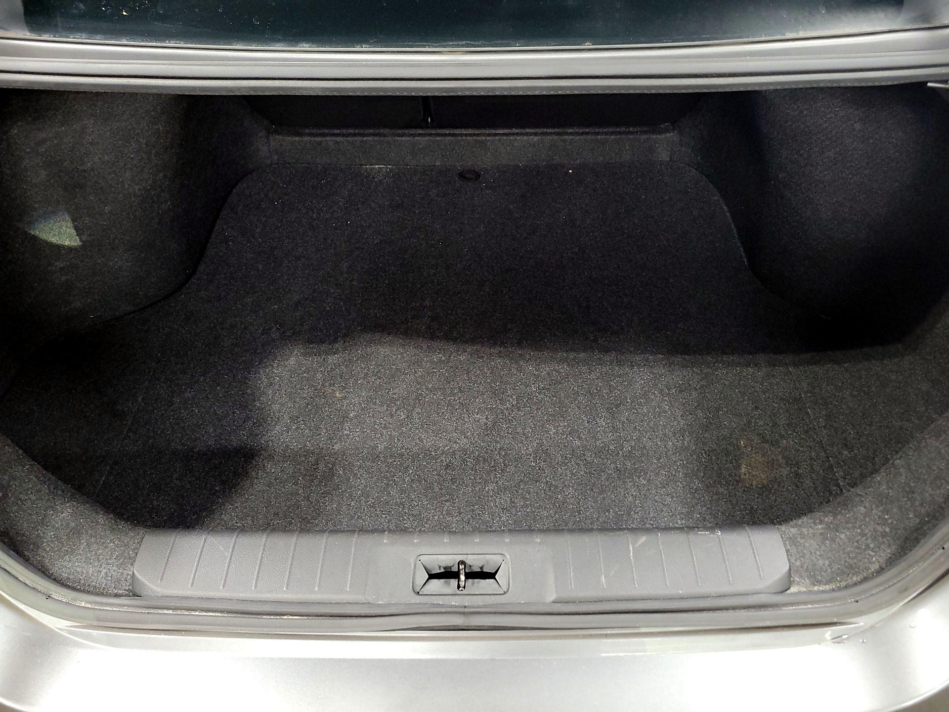 Thumbnail: 2020 Nissan Sentra - 19