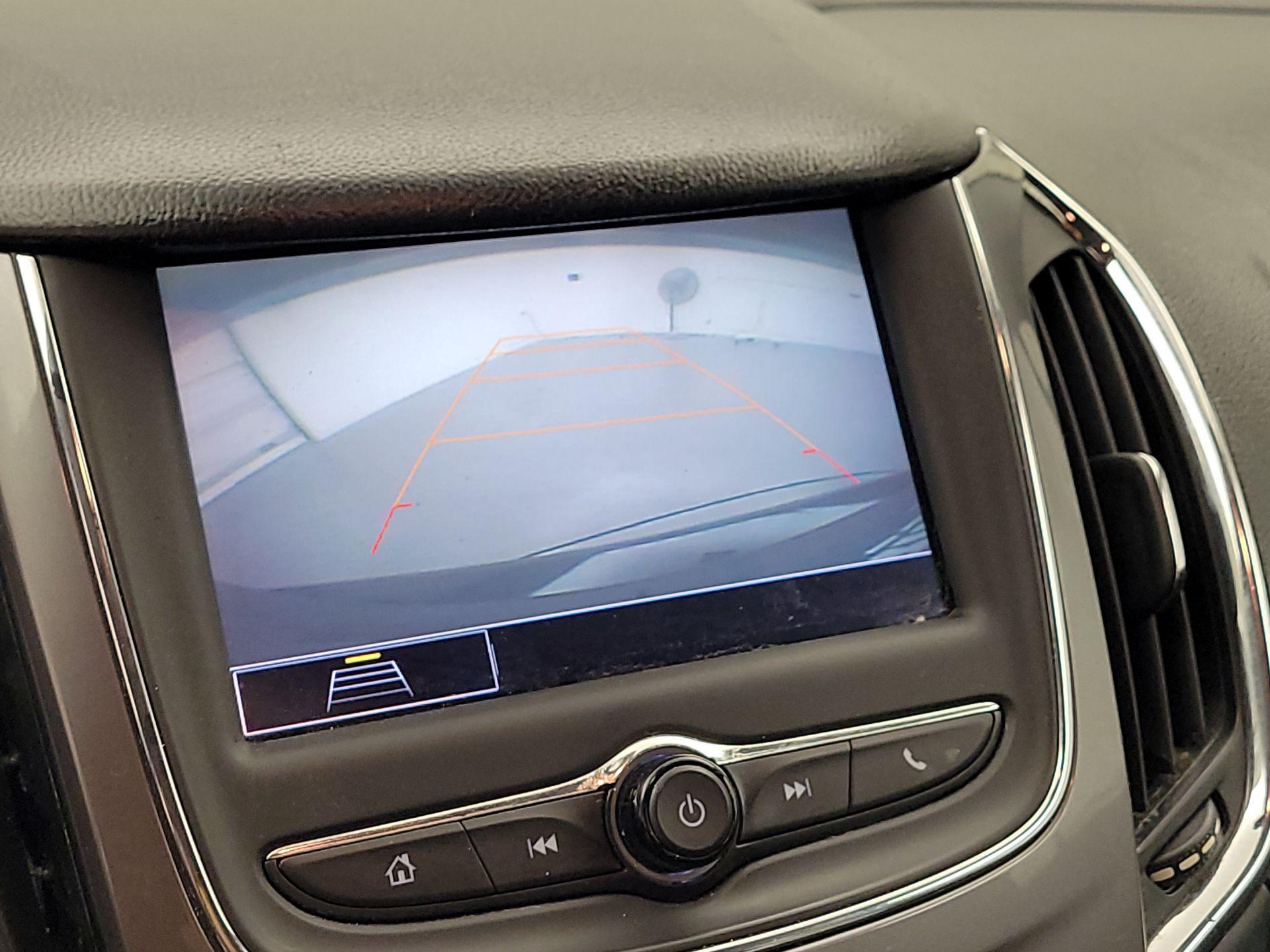 Thumbnail: 2019 Chevrolet Cruze - 14