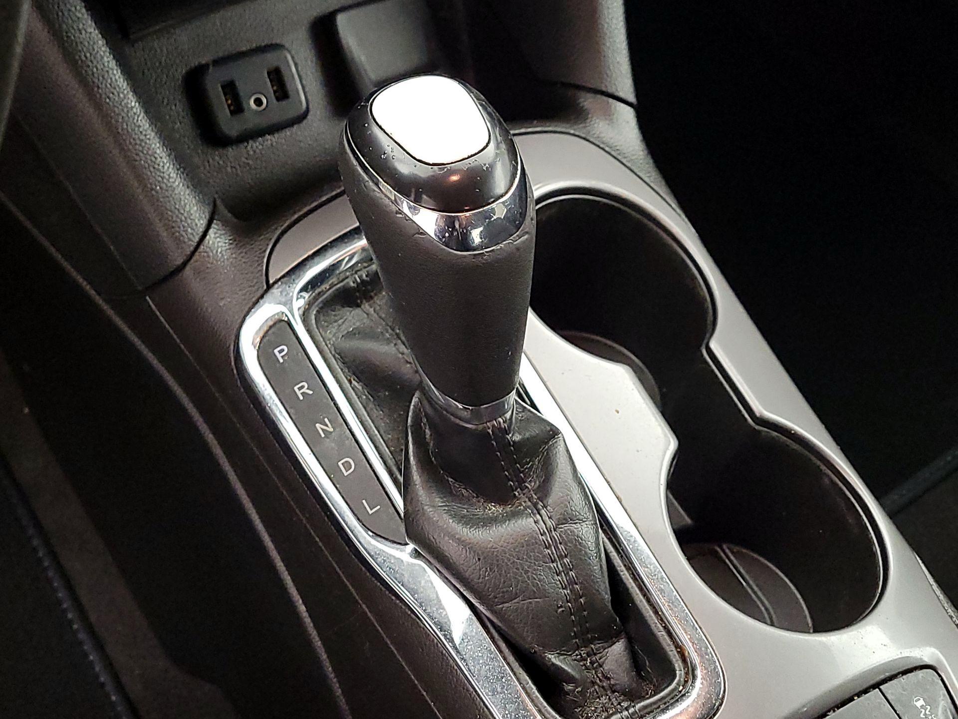 Thumbnail: 2019 Chevrolet Cruze - 17