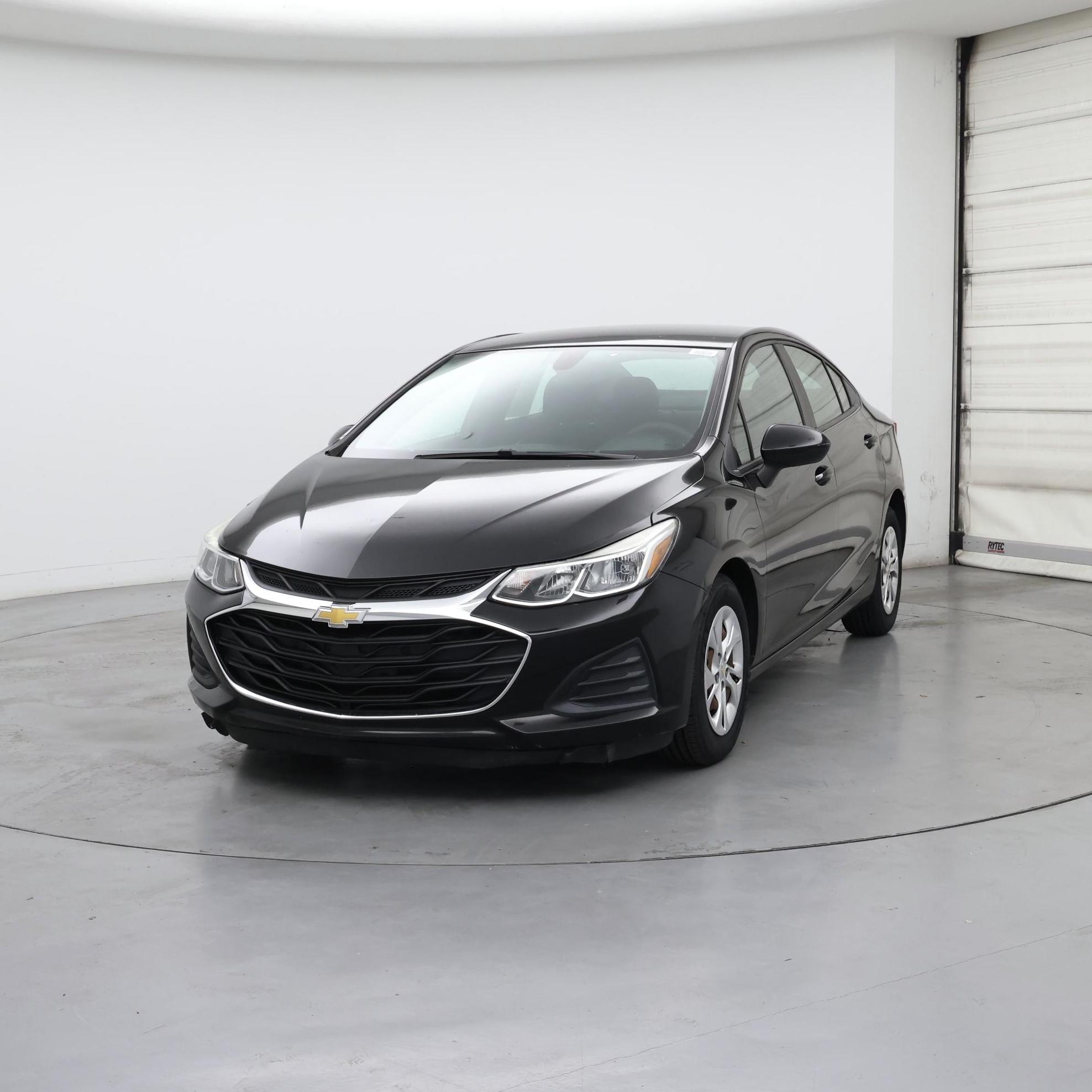 Thumbnail: 2019 Chevrolet Cruze - 4