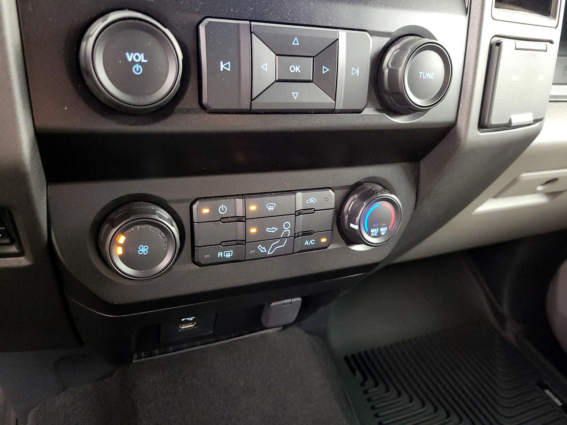 Thumbnail: 2022 Ford F-250 - 14