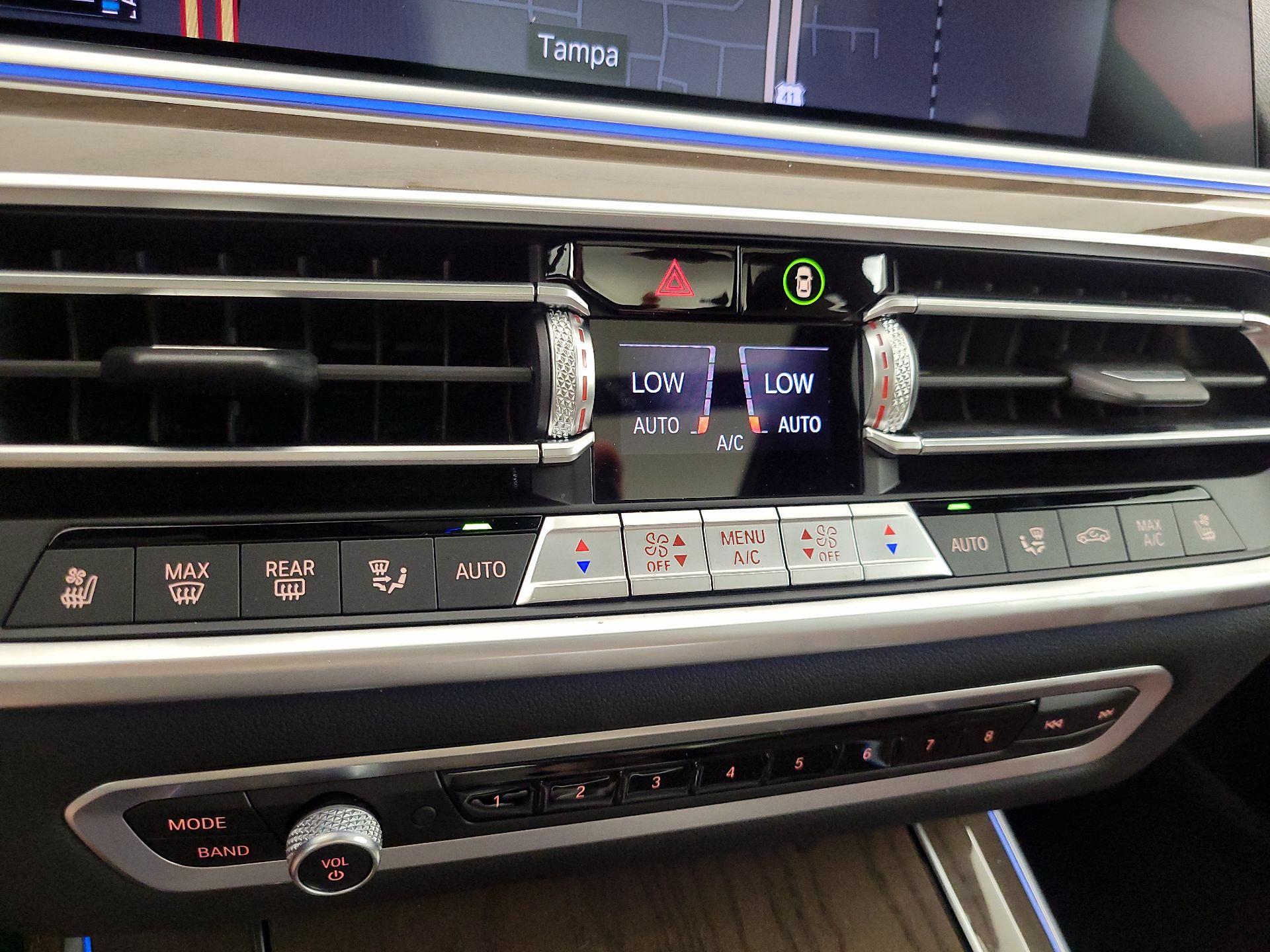 Thumbnail: 2021 BMW X5 - 15