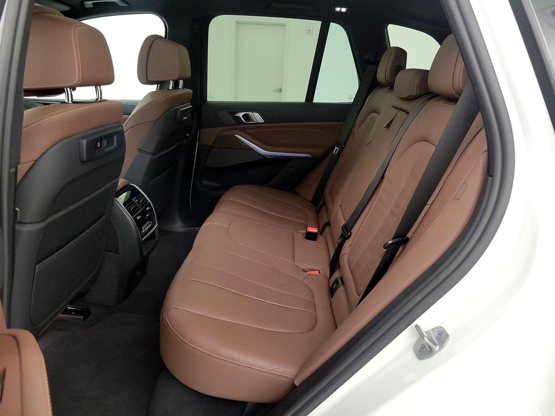 Thumbnail: 2021 BMW X5 - 19