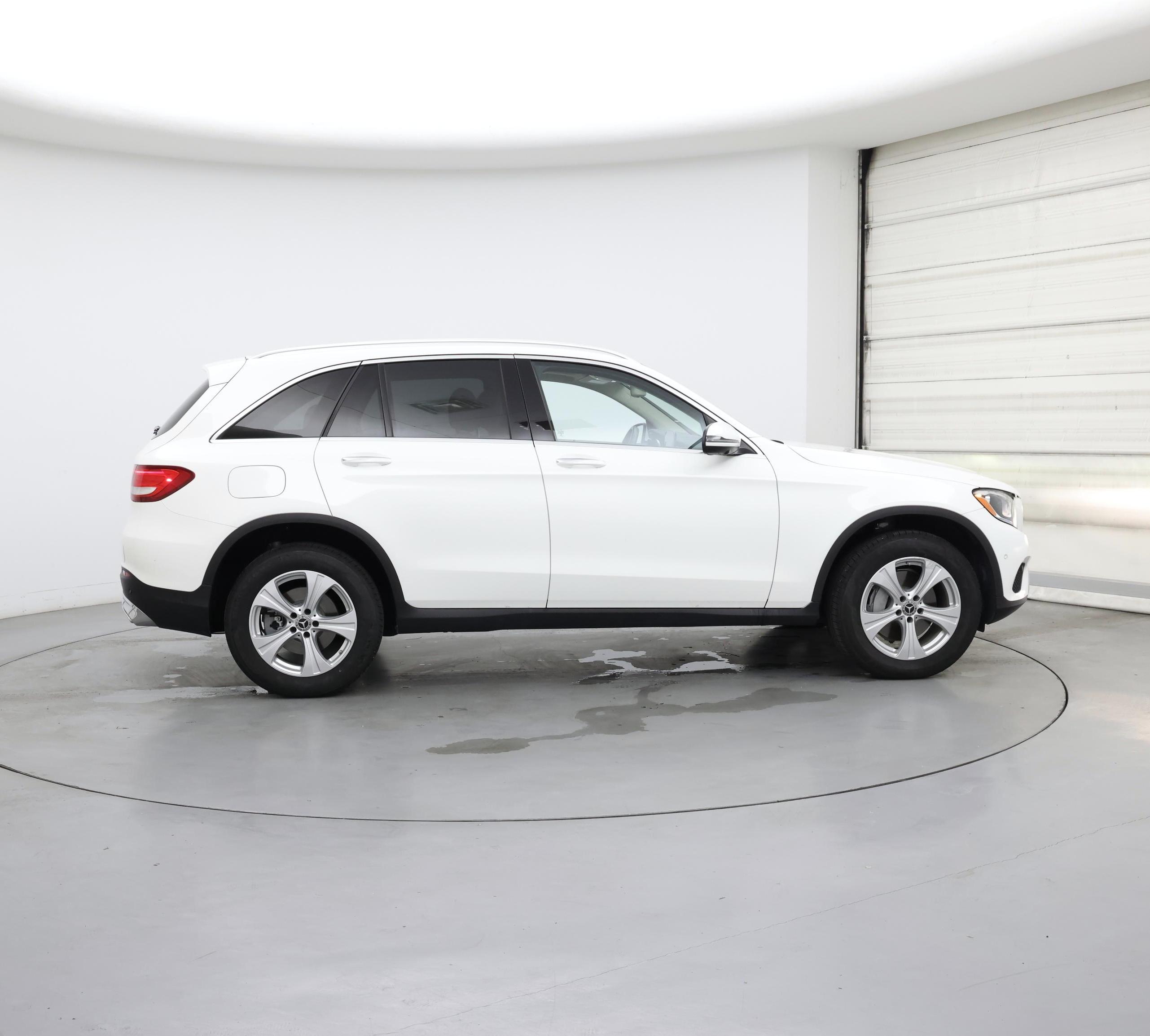 Thumbnail: 2018 Mercedes-Benz GLC - 7