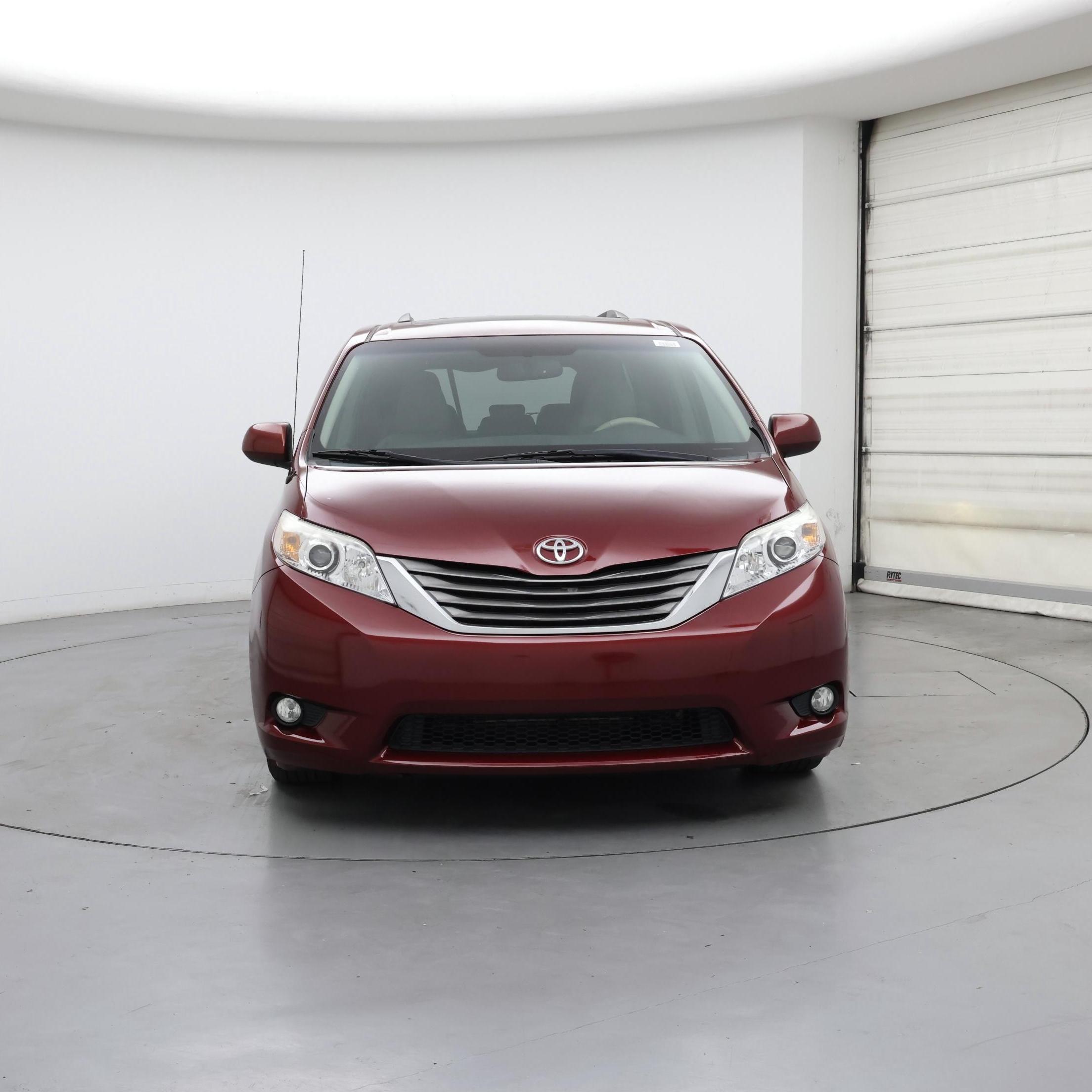 Thumbnail: 2014 Toyota Sienna - 5