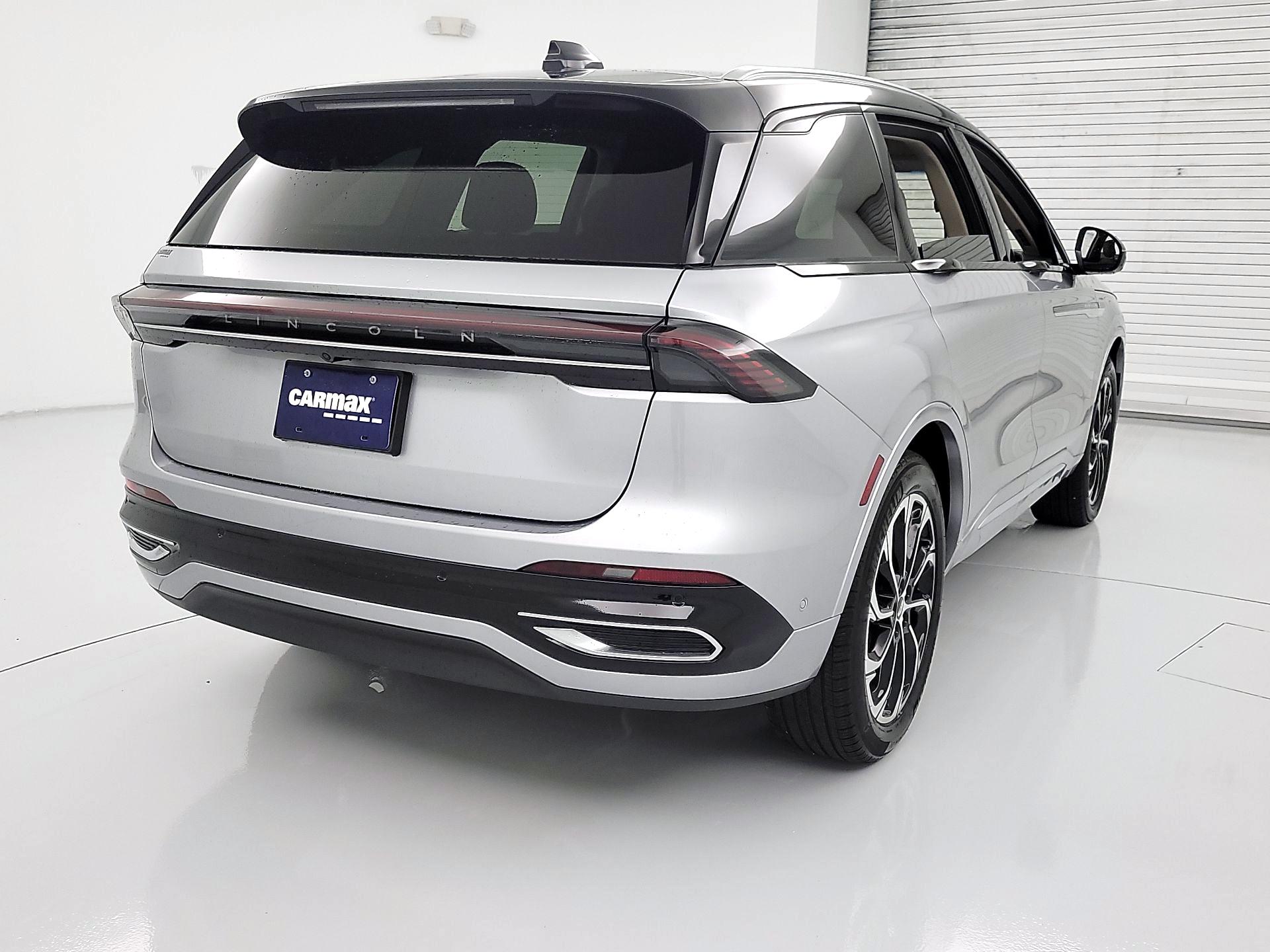 Thumbnail: 2024 Lincoln Nautilus - 5