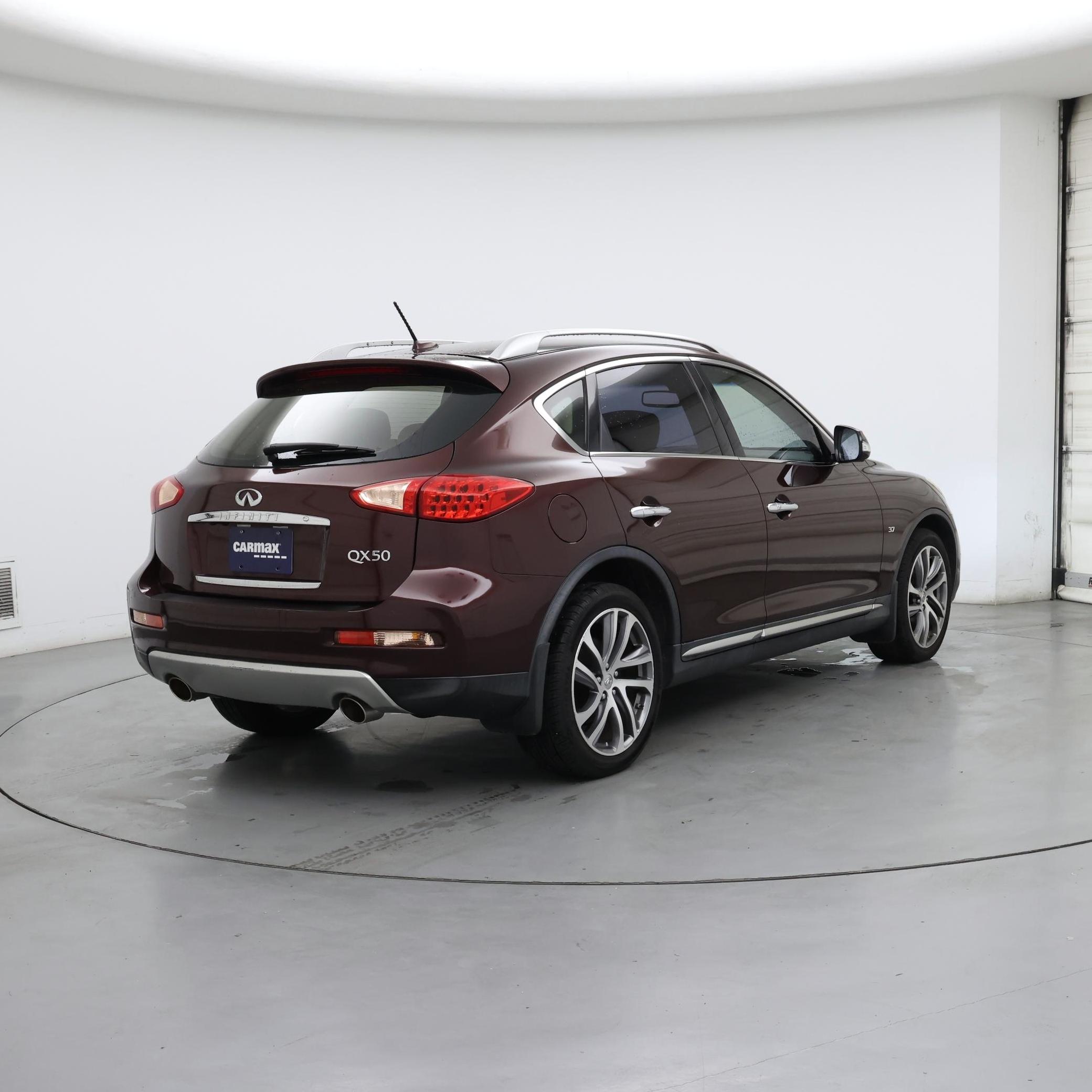 Thumbnail: 2017 INFINITI QX50 - 8