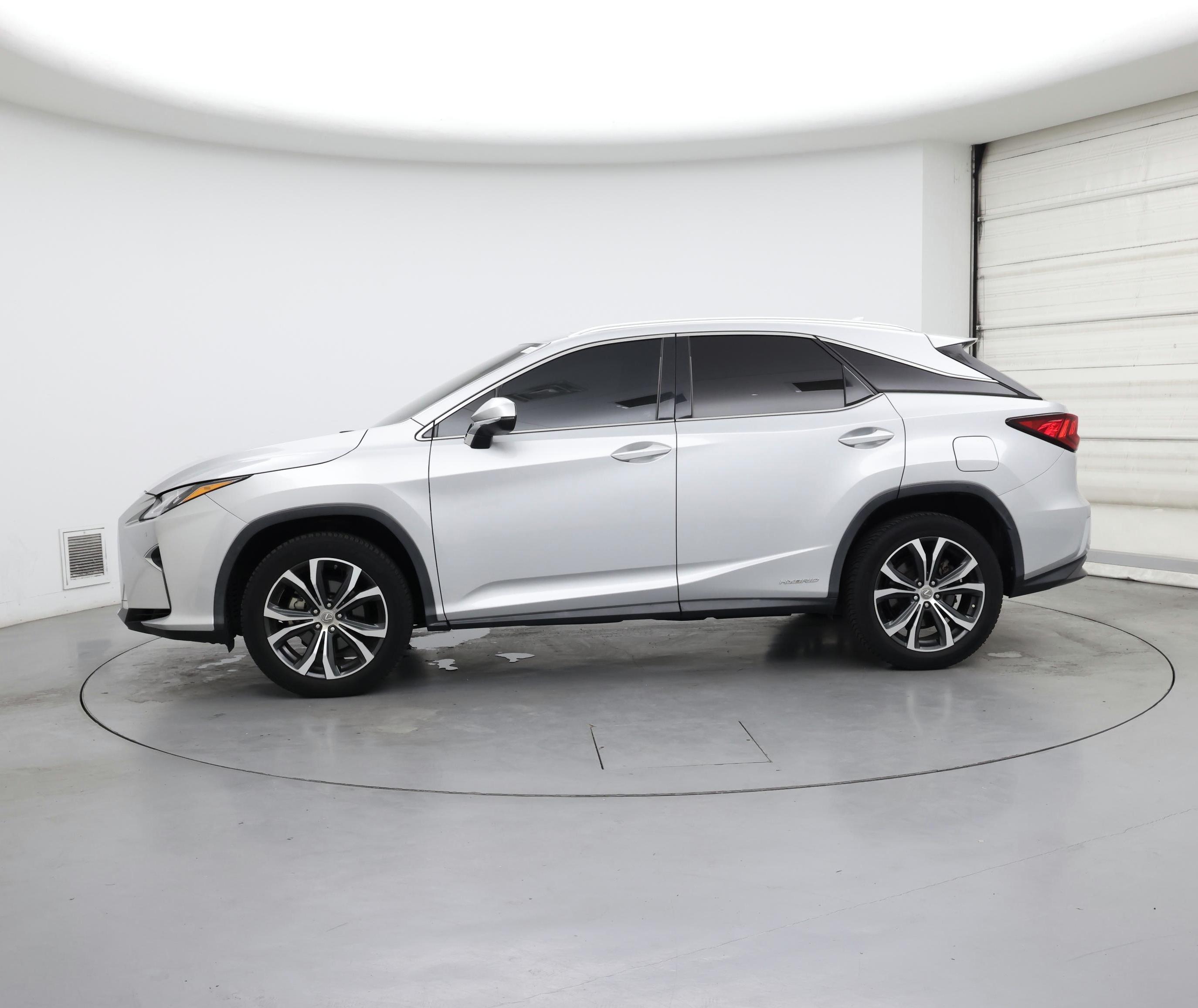 Thumbnail: 2017 Lexus RX - 3