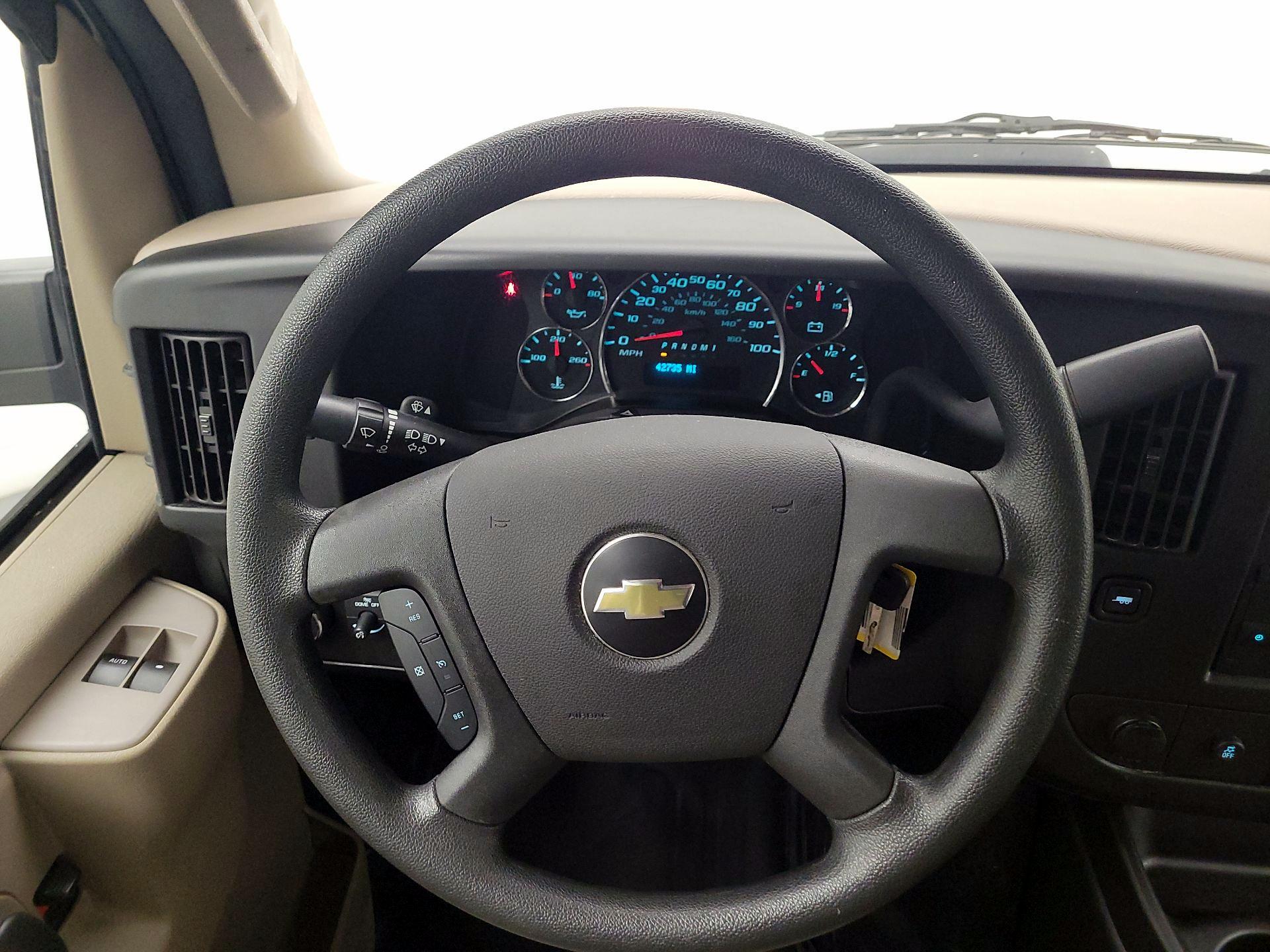 Thumbnail: 2017 Chevrolet Express - 10