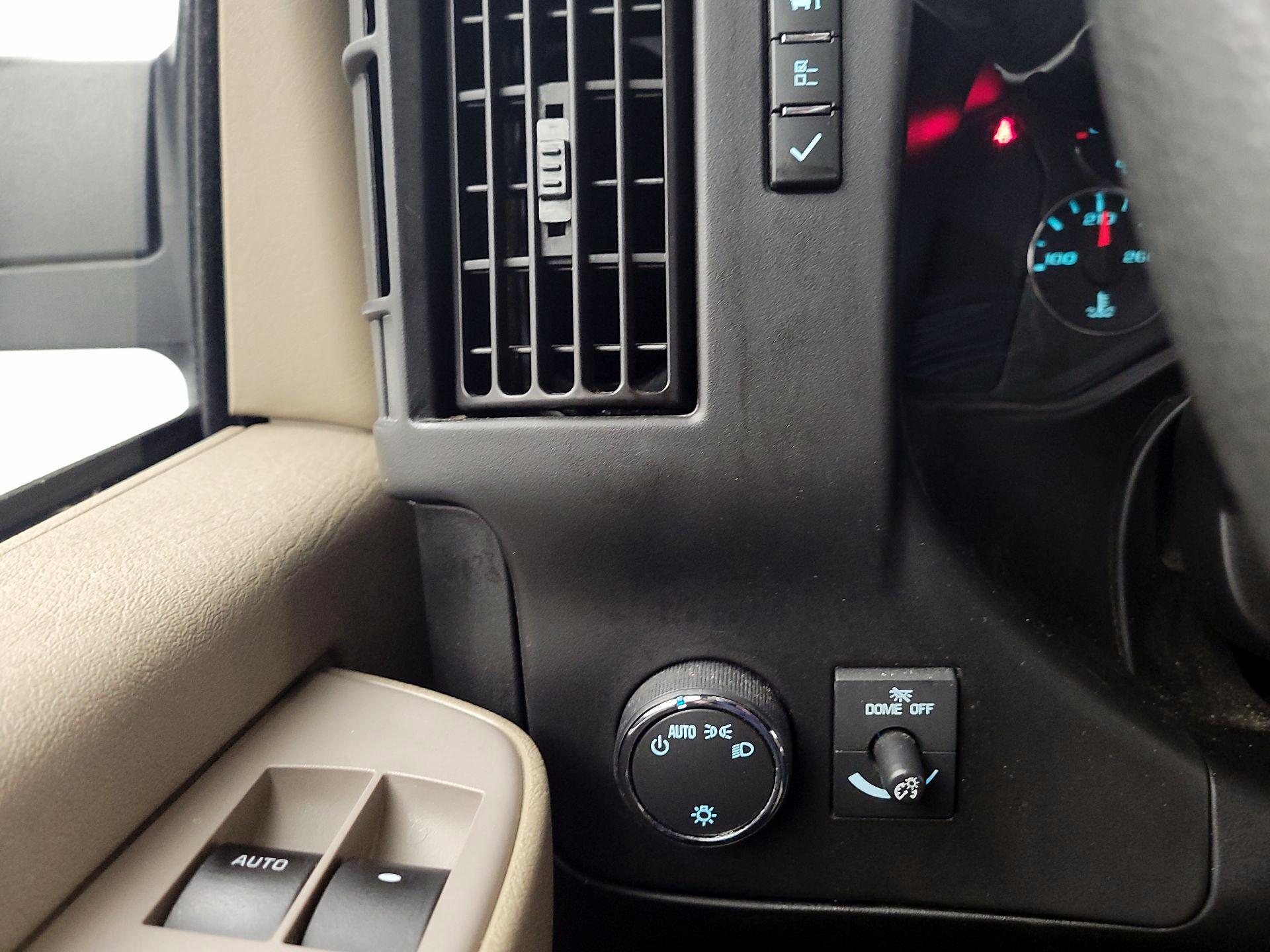 Thumbnail: 2017 Chevrolet Express - 13